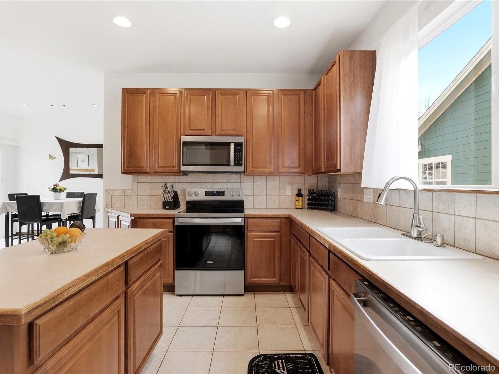 MLS Image #13 for 502  peregrine circle,longmont, Colorado