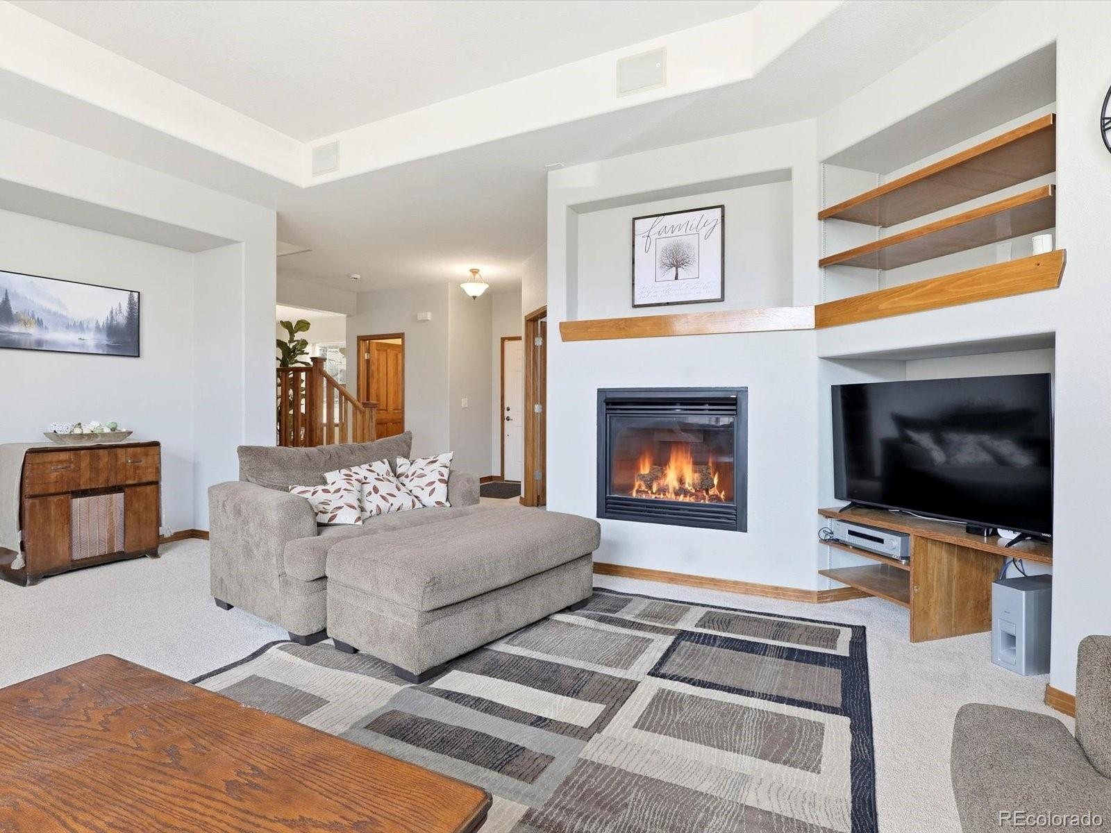 MLS Image #3 for 502  peregrine circle,longmont, Colorado