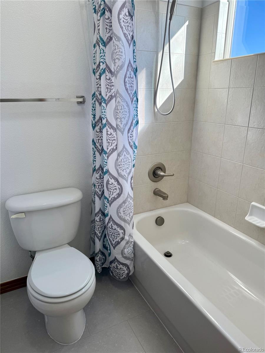 MLS Image #33 for 502  peregrine circle,longmont, Colorado