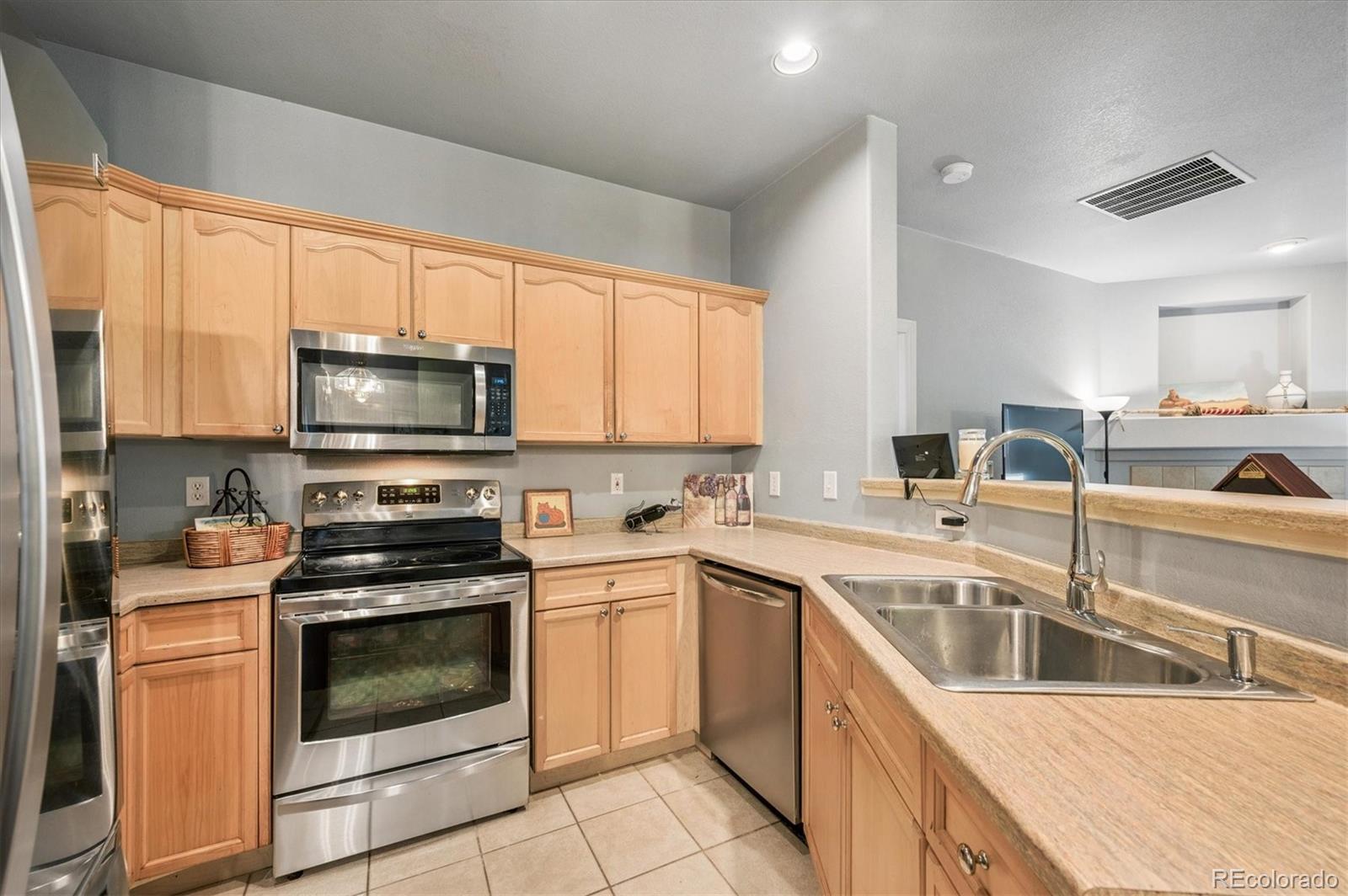 MLS Image #5 for 7445 s alkire street #104,littleton, Colorado