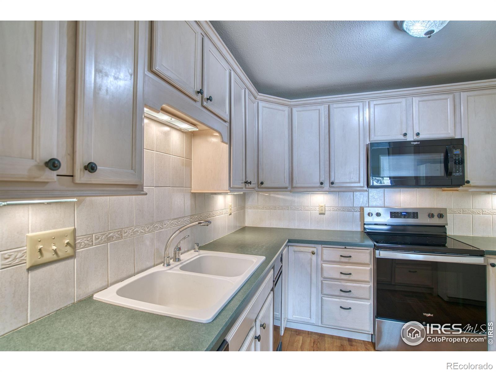 MLS Image #10 for 1925  28th avenue,greeley, Colorado