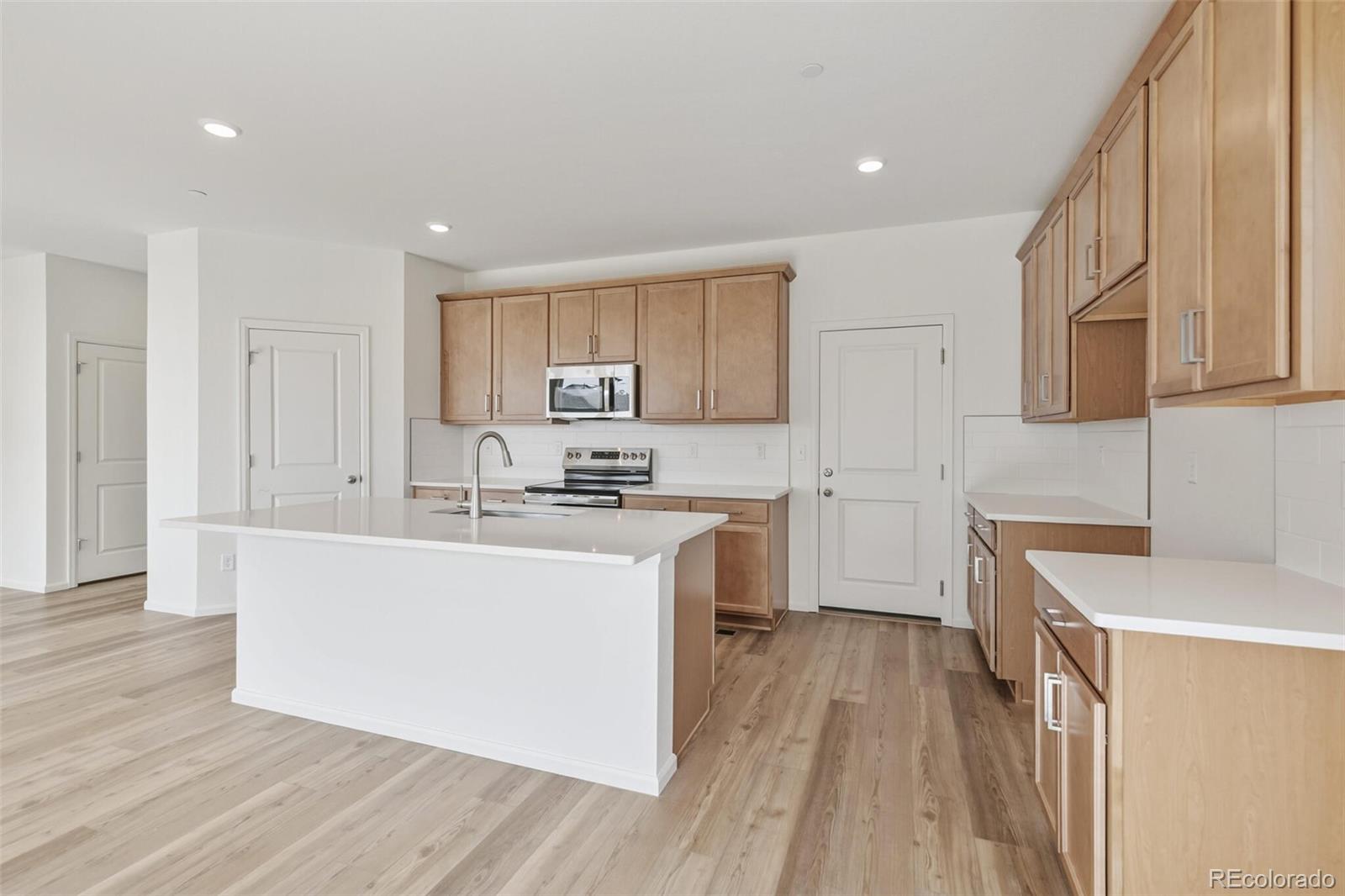 MLS Image #13 for 13566 e 110th drive,commerce city, Colorado