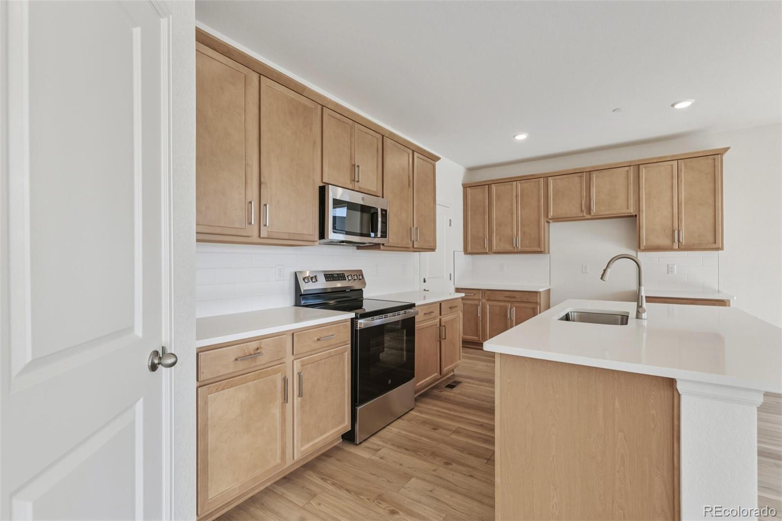 MLS Image #15 for 13566 e 110th drive,commerce city, Colorado