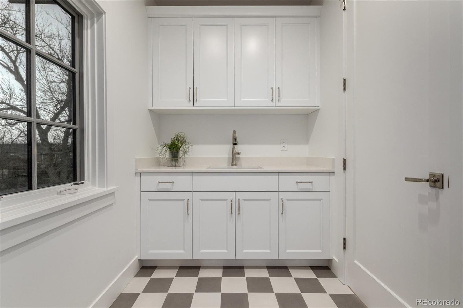 MLS Image #18 for 2056 s ogden street,denver, Colorado