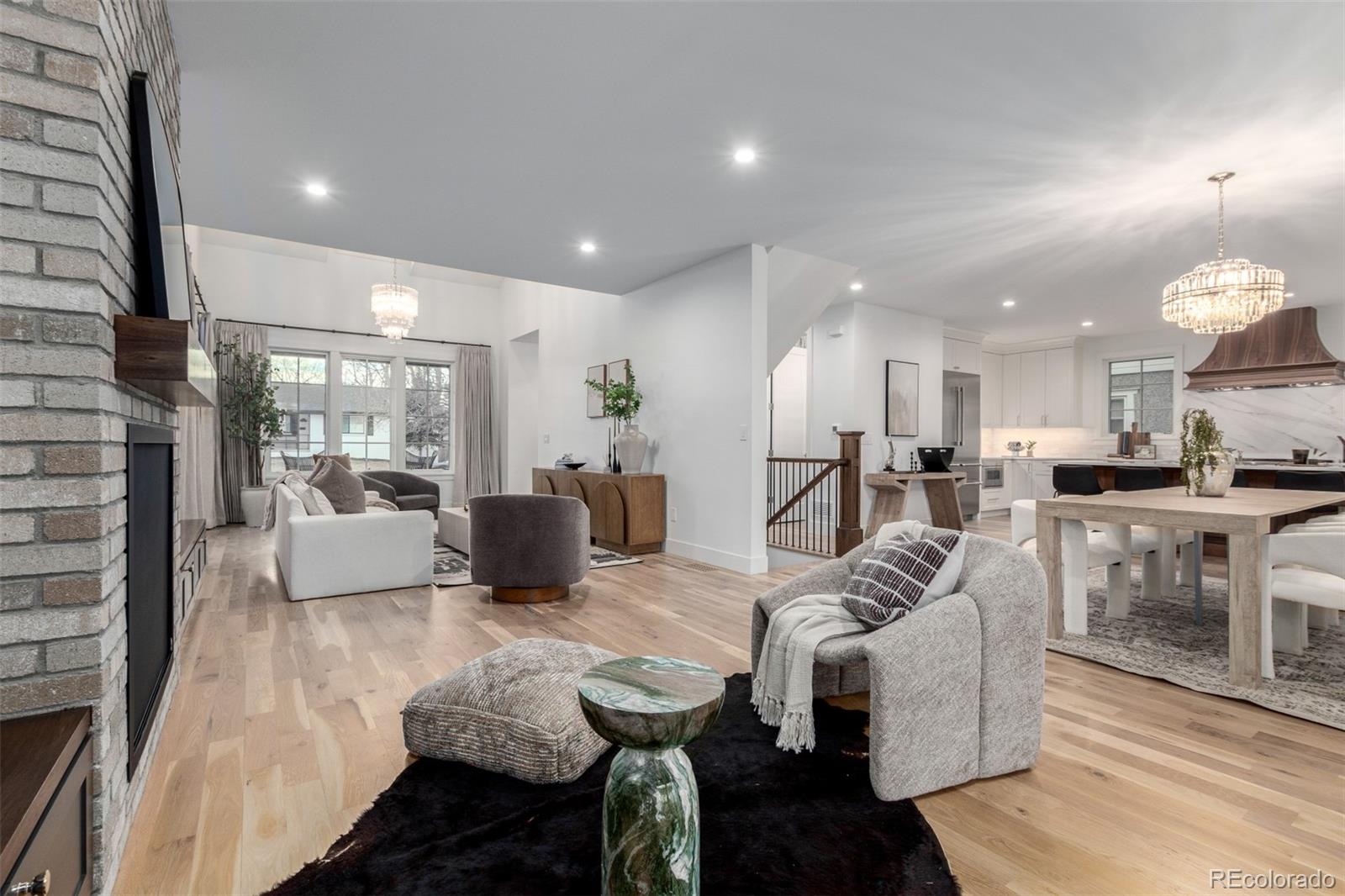 MLS Image #4 for 2056 s ogden street,denver, Colorado