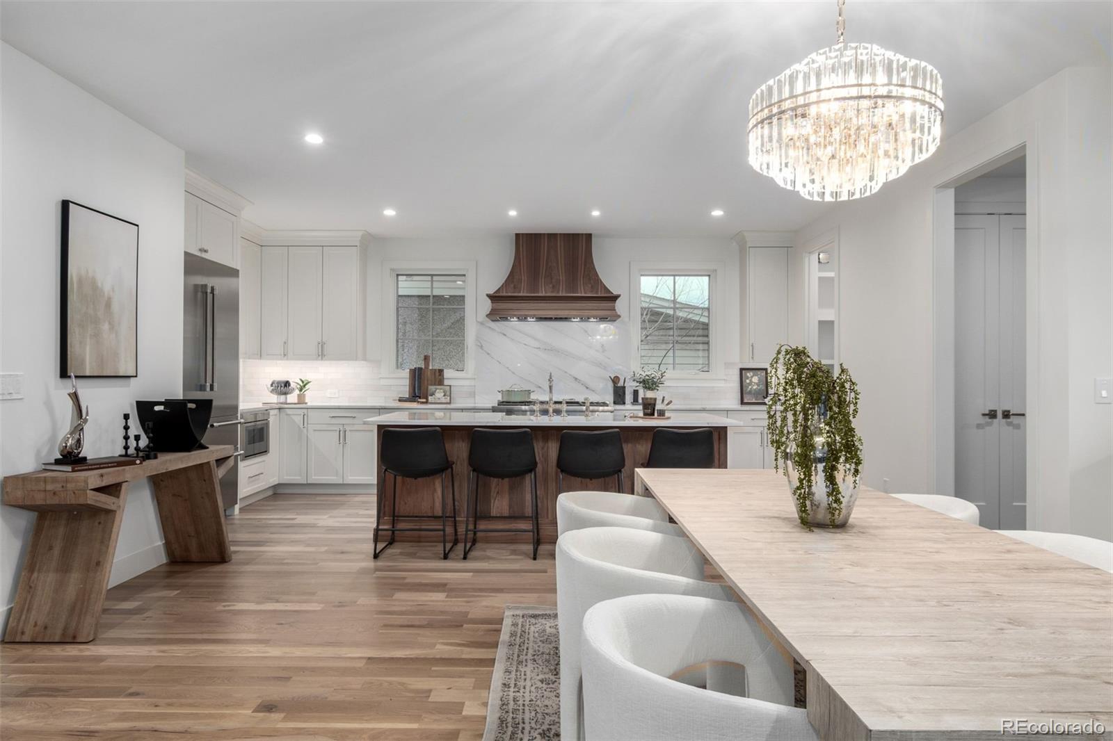MLS Image #6 for 2056 s ogden street,denver, Colorado