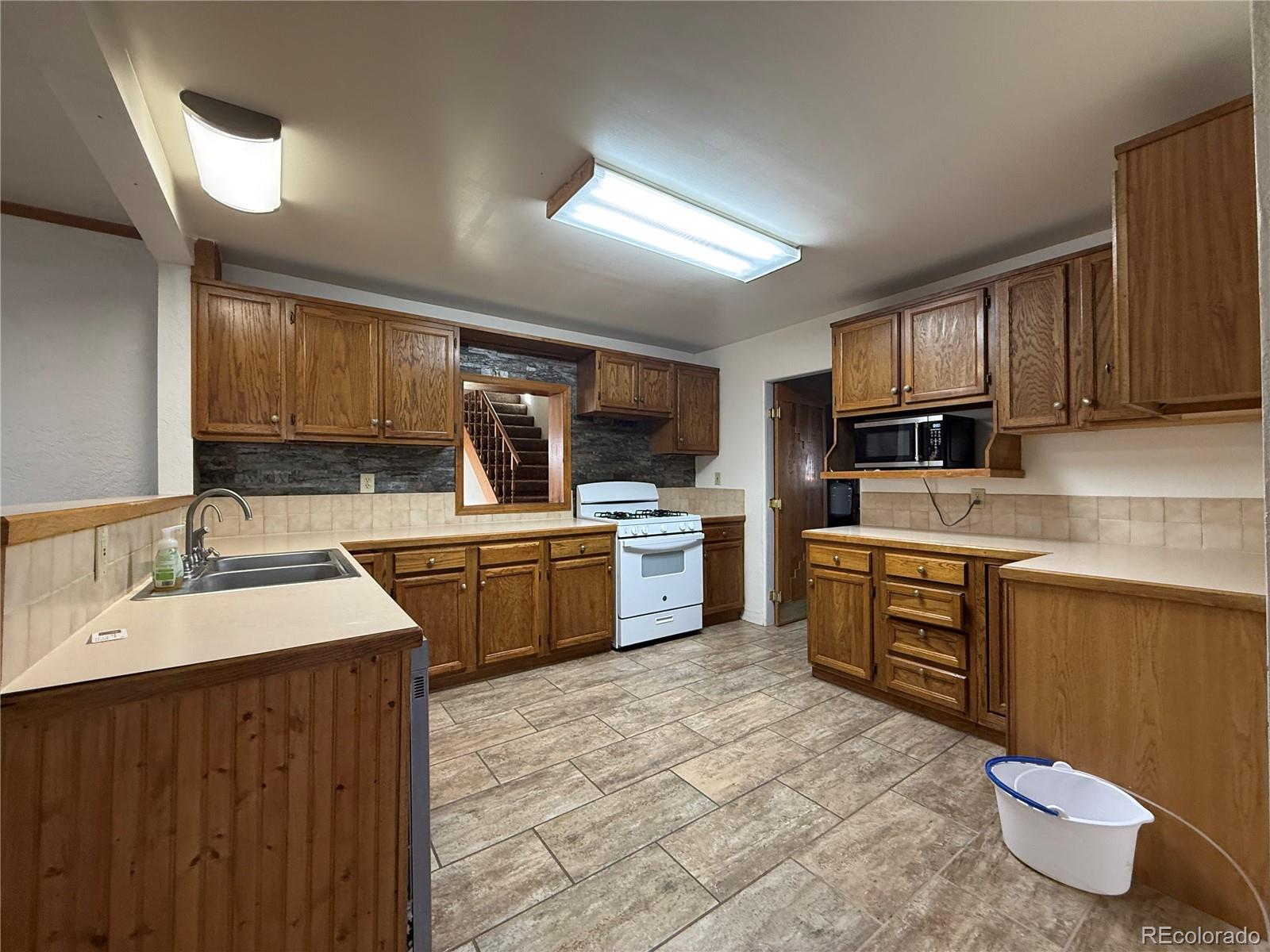 MLS Image #4 for 507  berkeley ave avenue,alamosa, Colorado