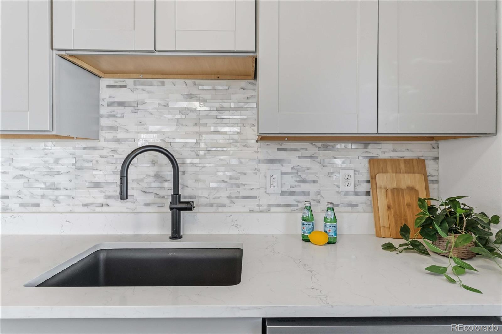 MLS Image #13 for 1626 s xavier street,denver, Colorado