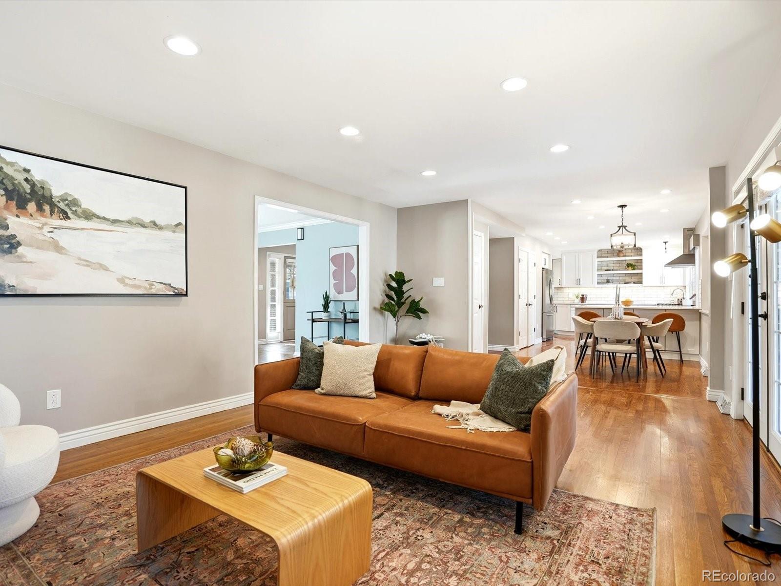 MLS Image #11 for 2544 s krameria street,denver, Colorado