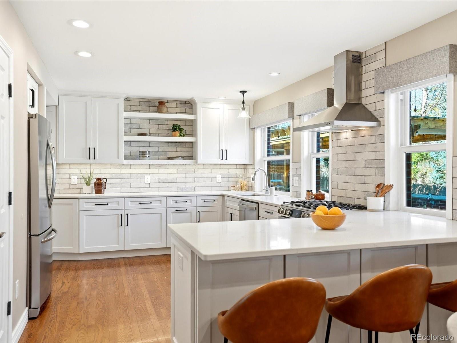 MLS Image #13 for 2544 s krameria street,denver, Colorado