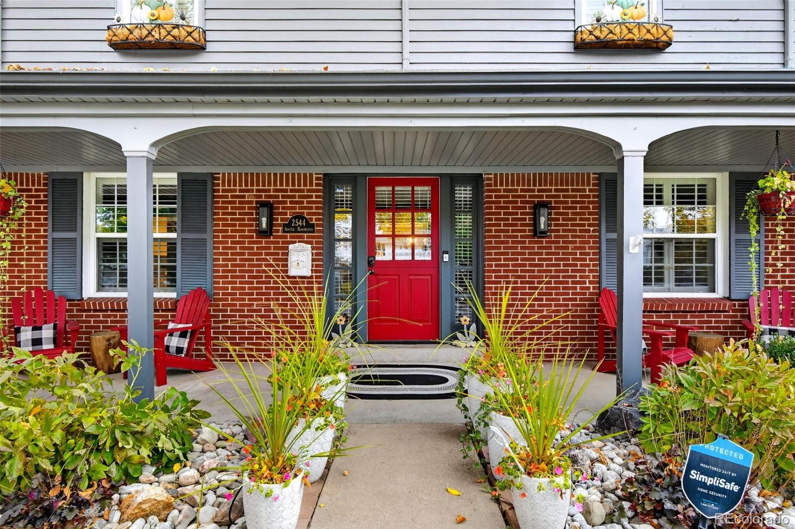MLS Image #3 for 2544 s krameria street,denver, Colorado