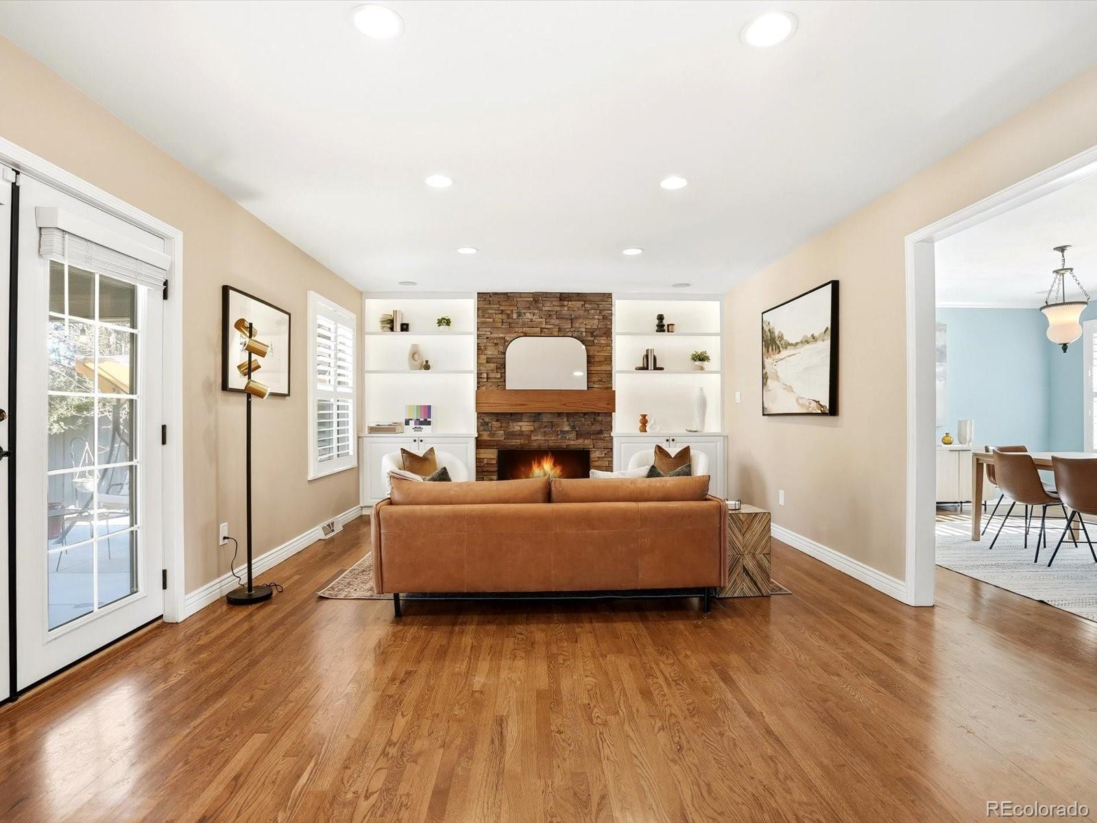 MLS Image #9 for 2544 s krameria street,denver, Colorado