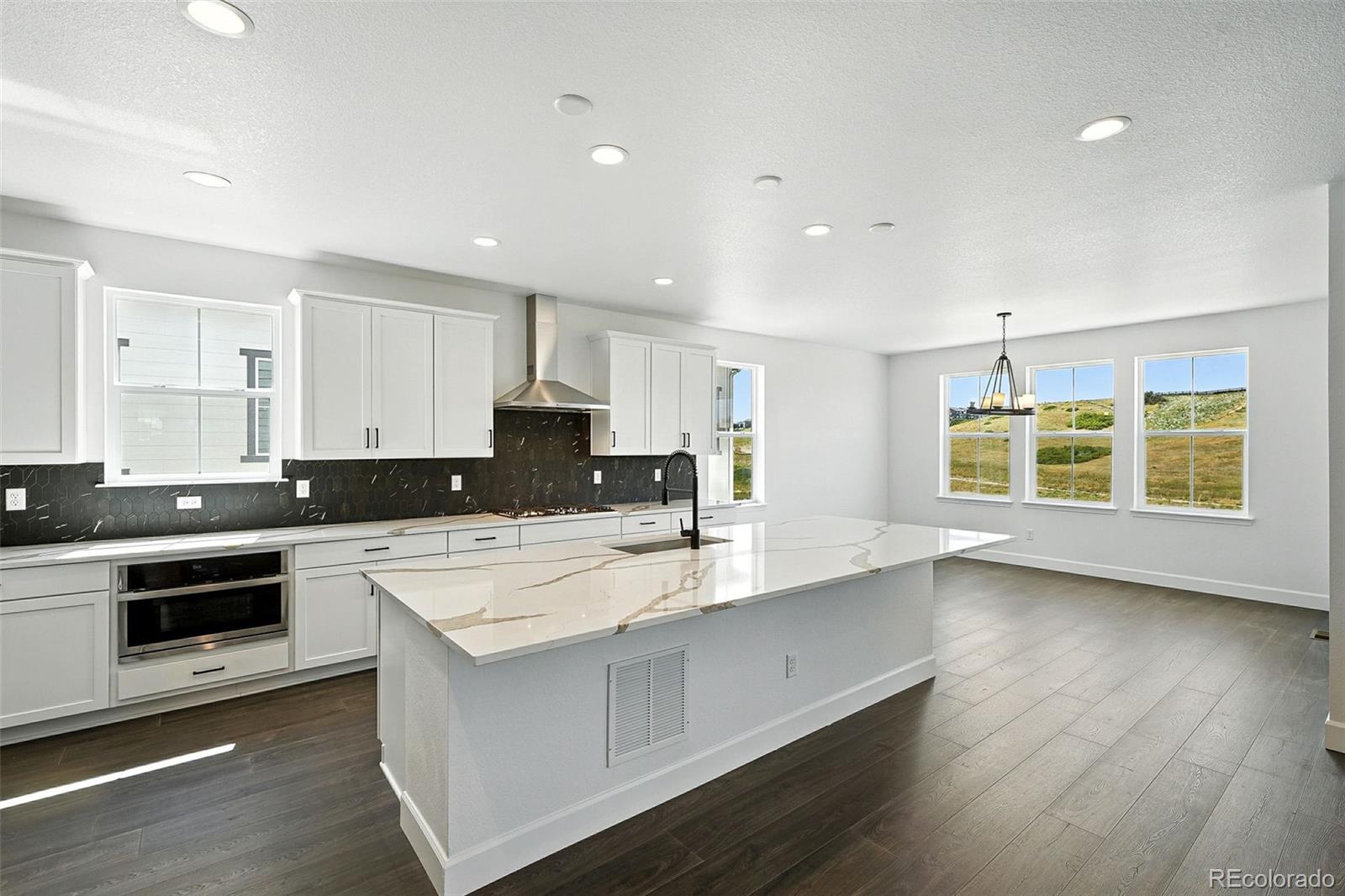 MLS Image #11 for 3447  backdrop court,castle rock, Colorado