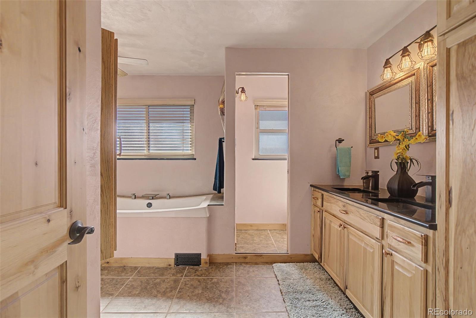MLS Image #26 for 711  hoorne avenue,colorado springs, Colorado