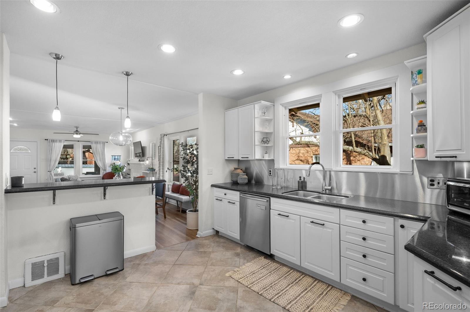 MLS Image #12 for 3446 w 30th avenue,denver, Colorado