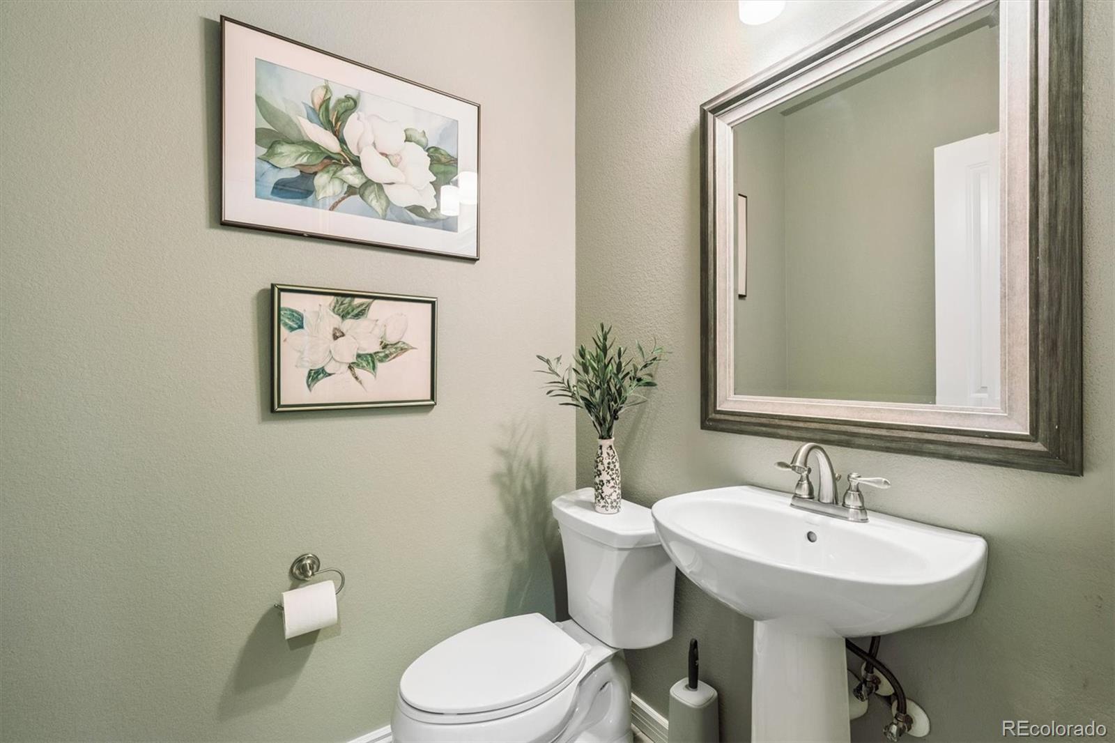 MLS Image #4 for 23963 e roxbury place,aurora, Colorado