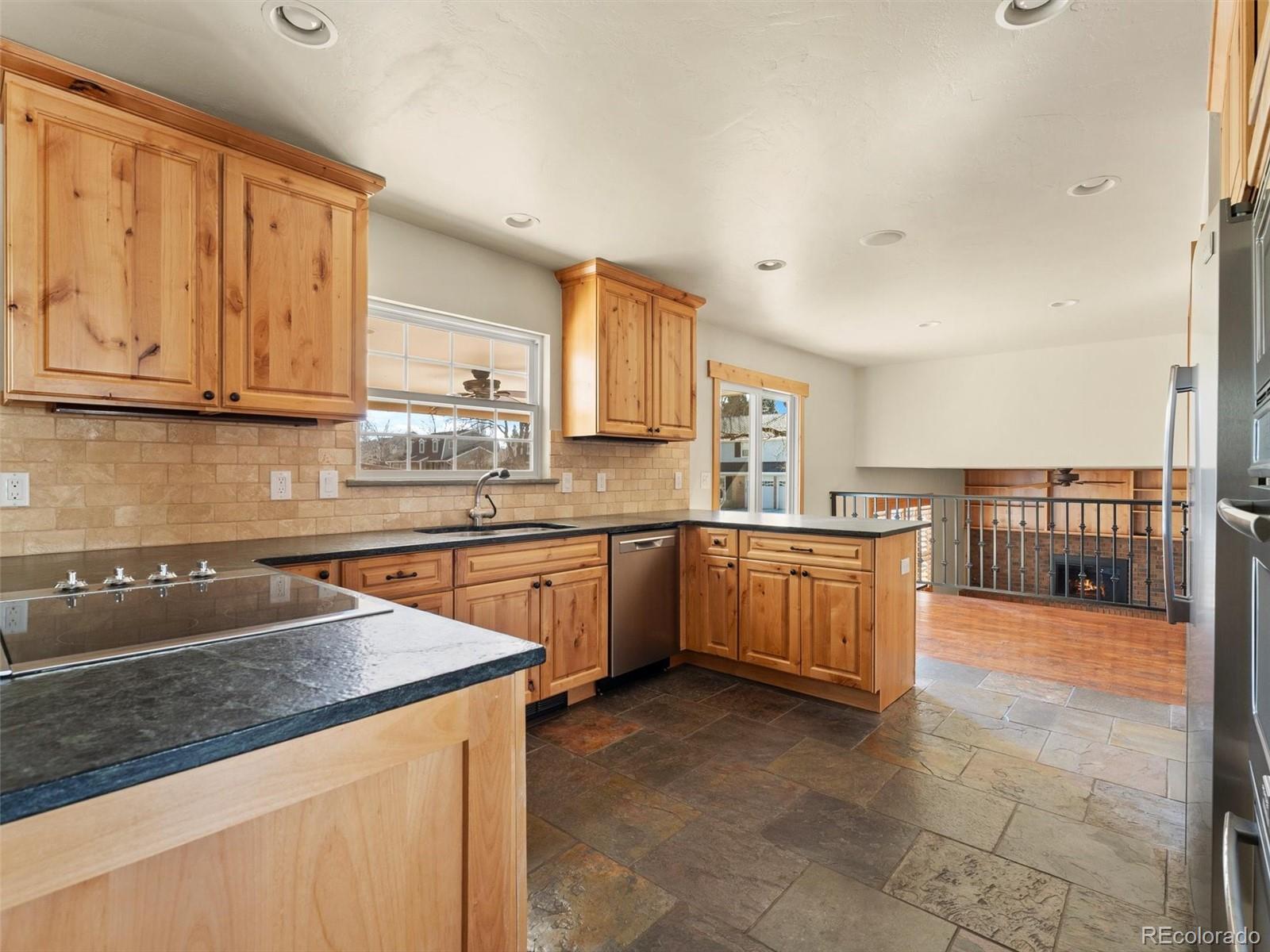 MLS Image #12 for 6934 e geddes place,centennial, Colorado