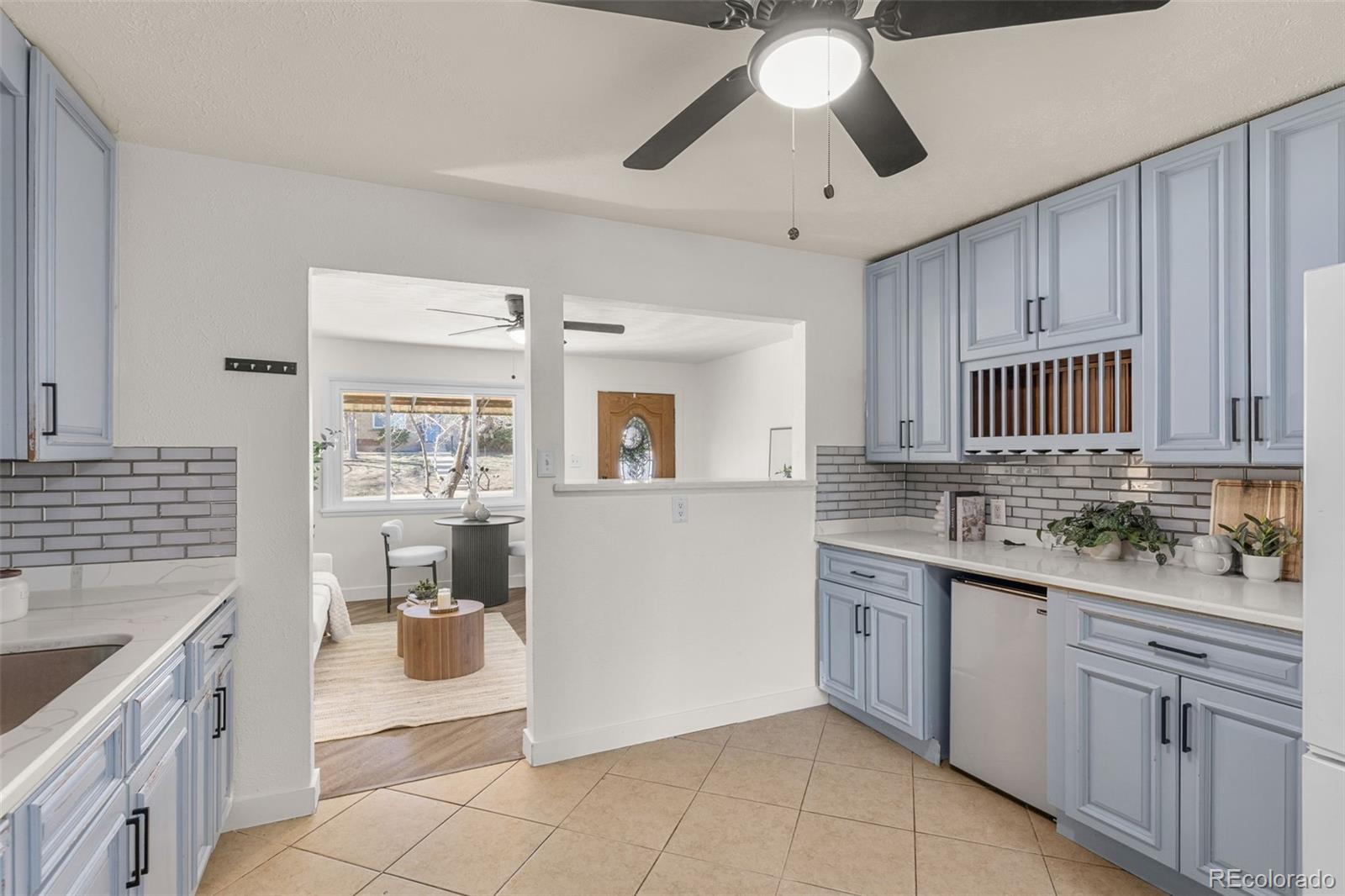 MLS Image #15 for 258 s yates street,denver, Colorado