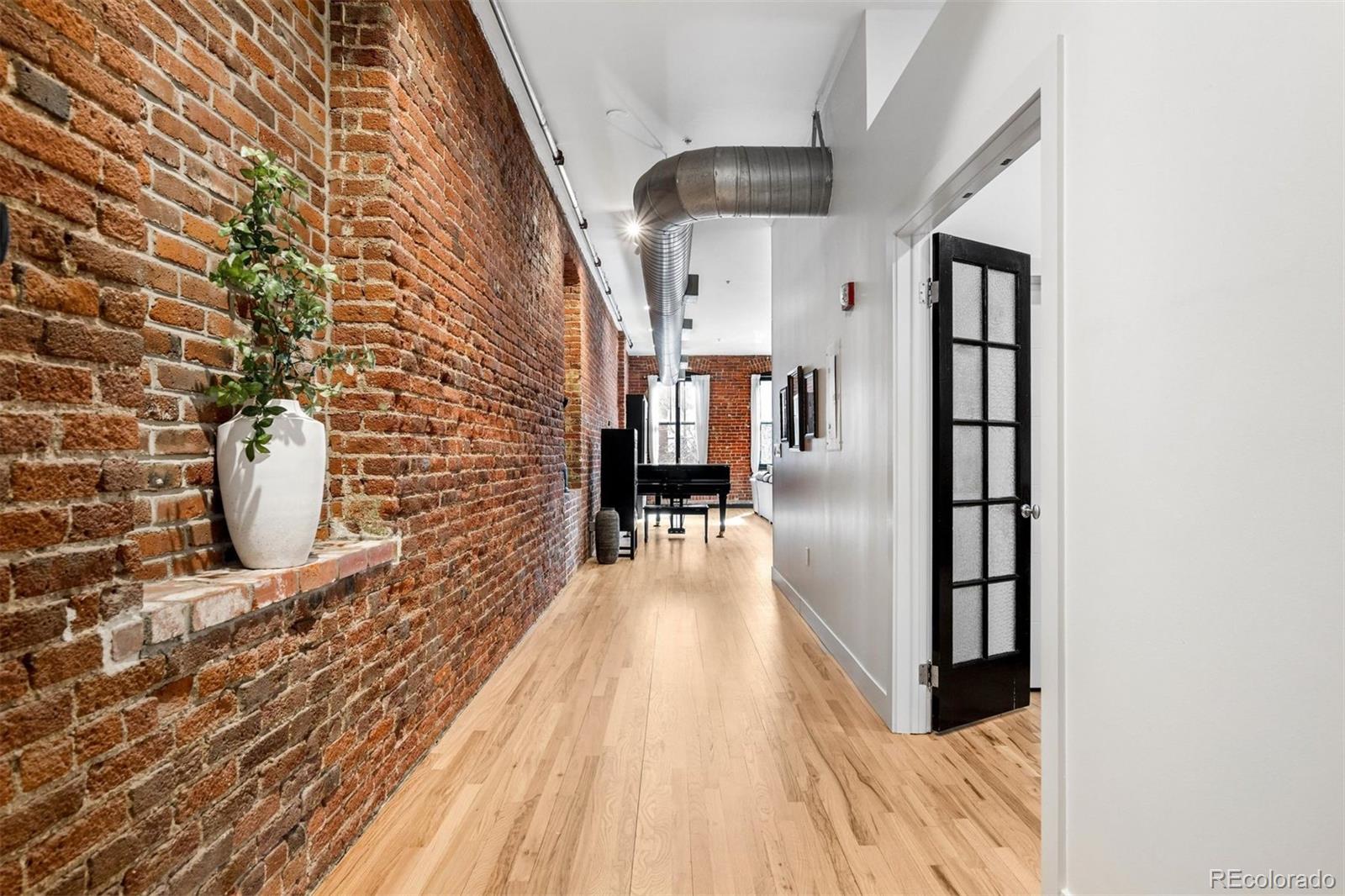 MLS Image #15 for 1441  wazee street,denver, Colorado