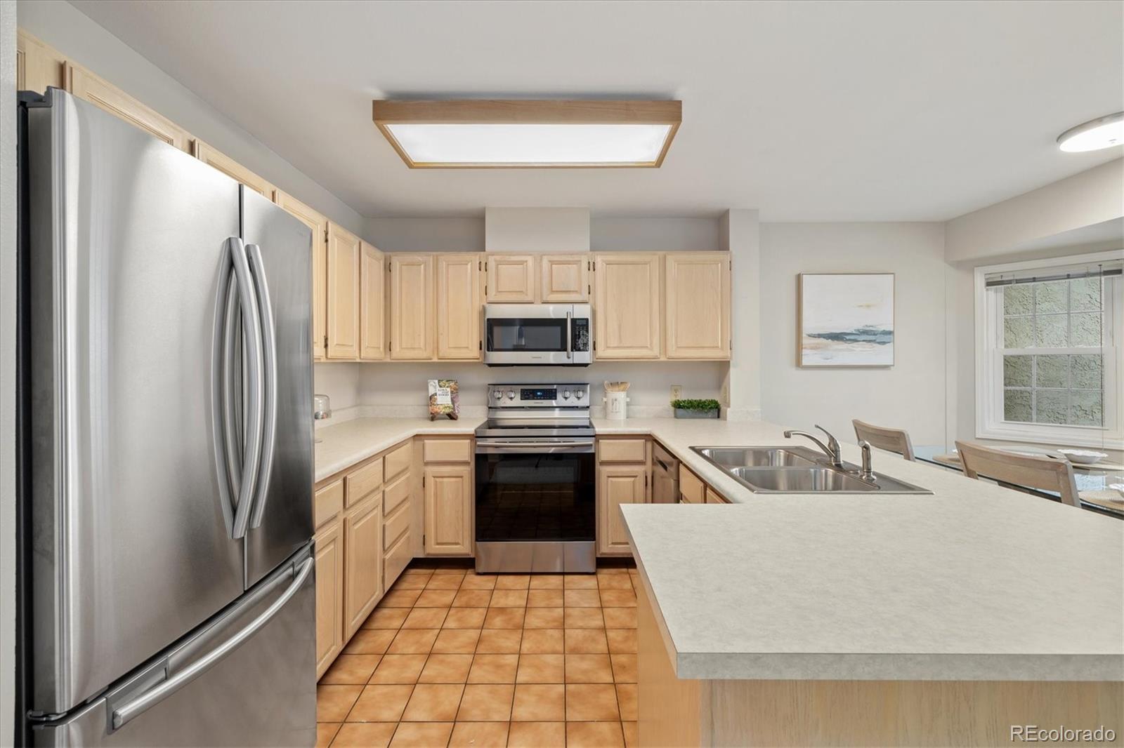 MLS Image #18 for 1530 s quebec way 30,denver, Colorado