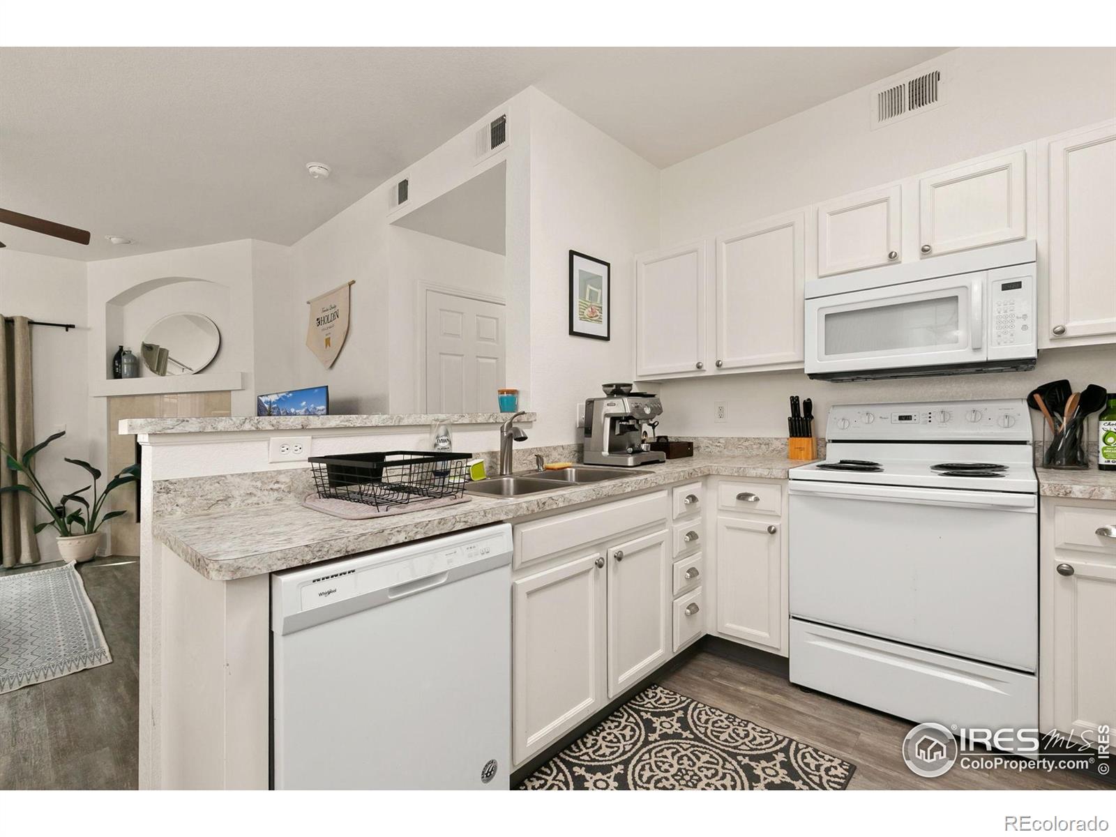 MLS Image #4 for 3002 w elizabeth street,fort collins, Colorado