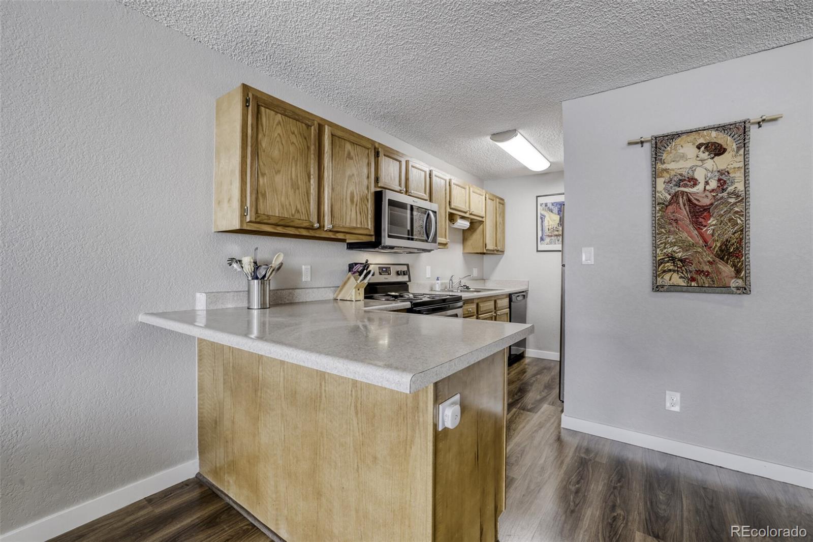 MLS Image #5 for 857 s van gordon court,lakewood, Colorado