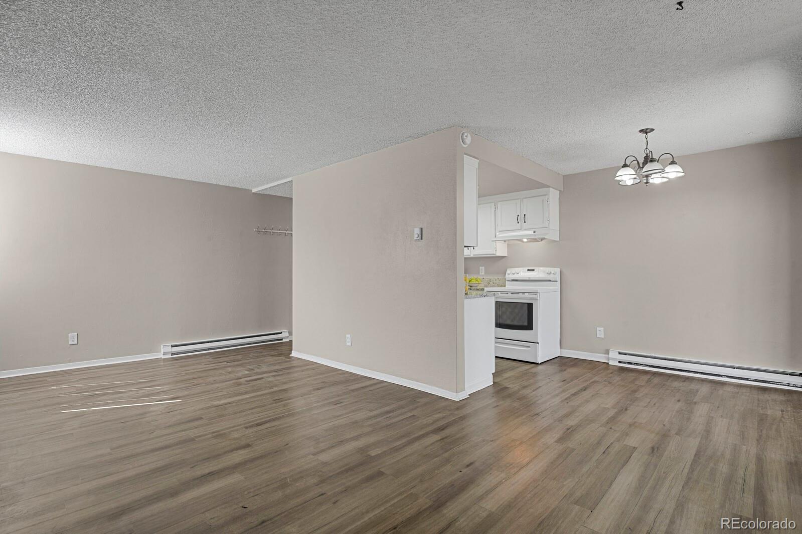 MLS Image #3 for 17361 e mansfield avenue,aurora, Colorado