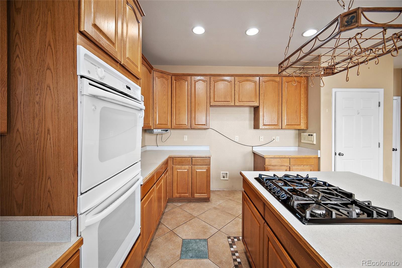 MLS Image #22 for 396  caprice court,colorado springs, Colorado