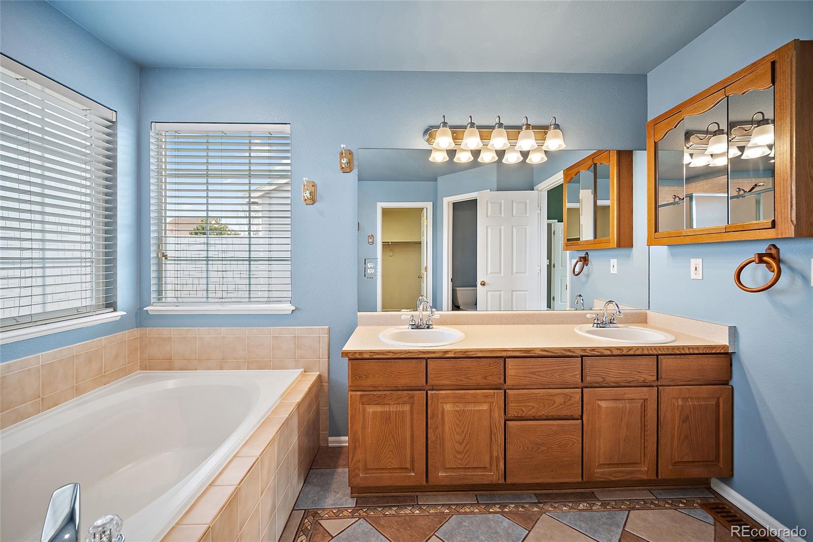 MLS Image #35 for 396  caprice court,colorado springs, Colorado