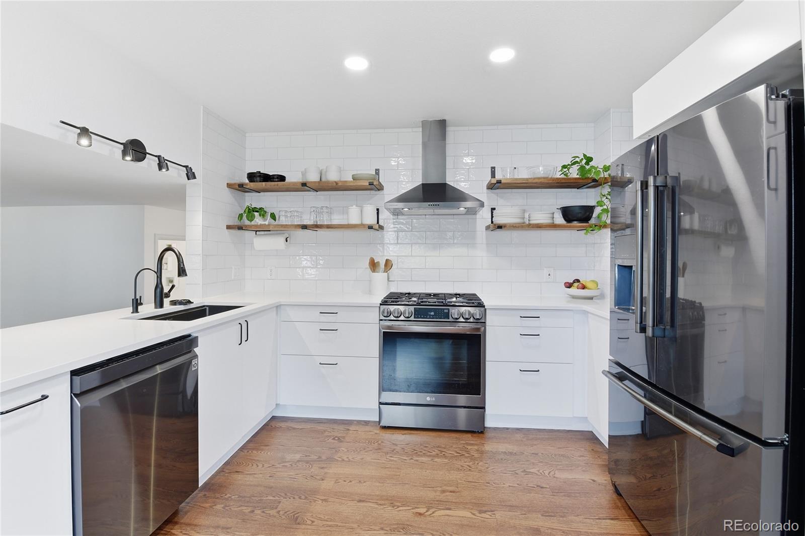 MLS Image #5 for 1847  mountain sage place,highlands ranch, Colorado