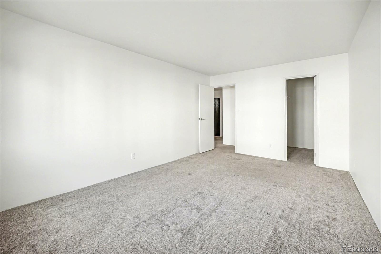 MLS Image #15 for 3465 s poplar street 306,denver, Colorado