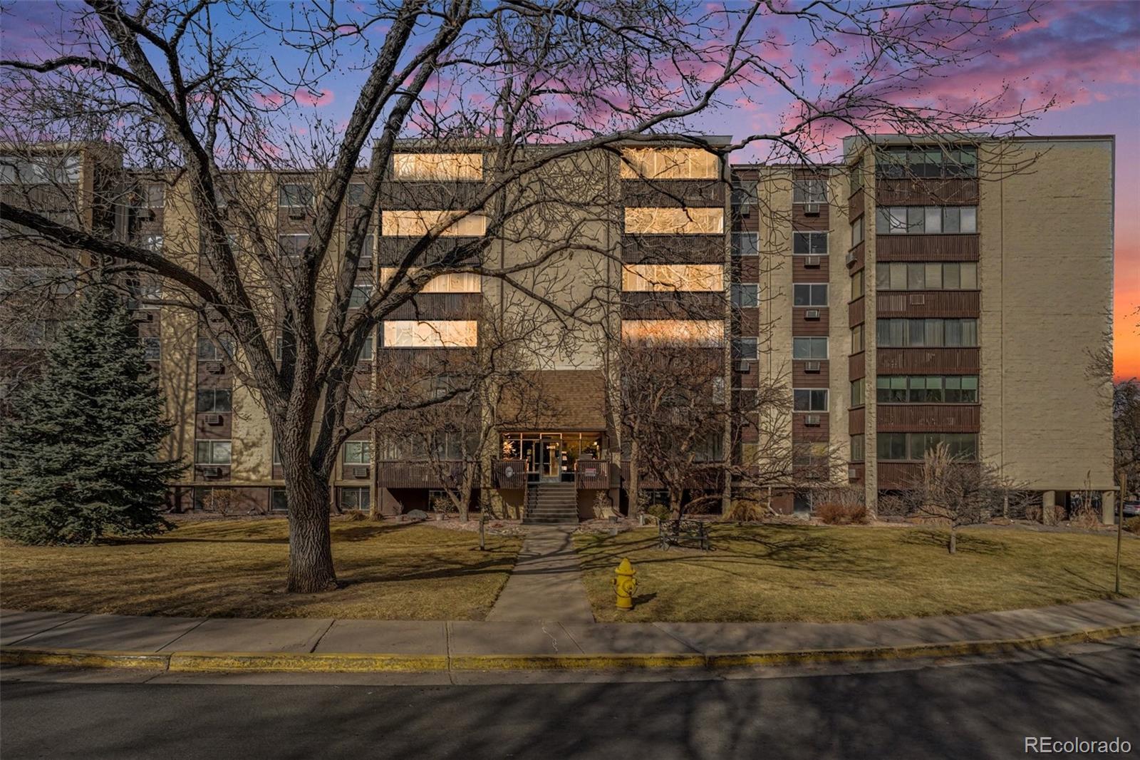 MLS Image #31 for 3465 s poplar street 306,denver, Colorado