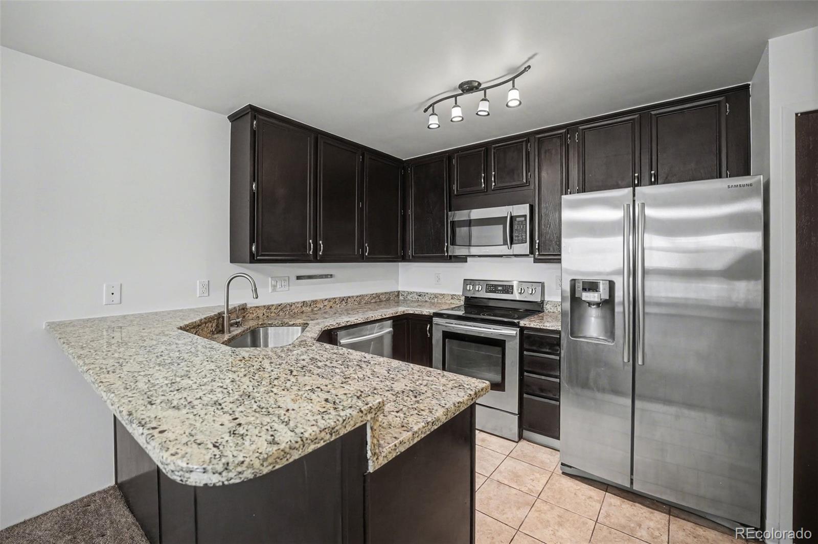 MLS Image #6 for 3465 s poplar street 306,denver, Colorado