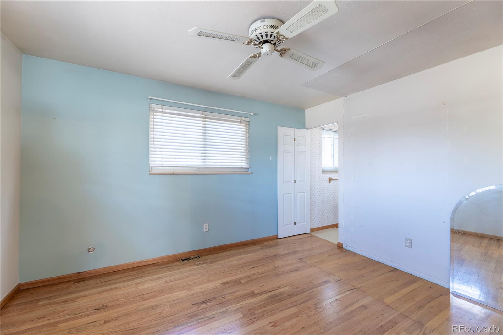 MLS Image #17 for 1916 e mineral avenue,centennial, Colorado