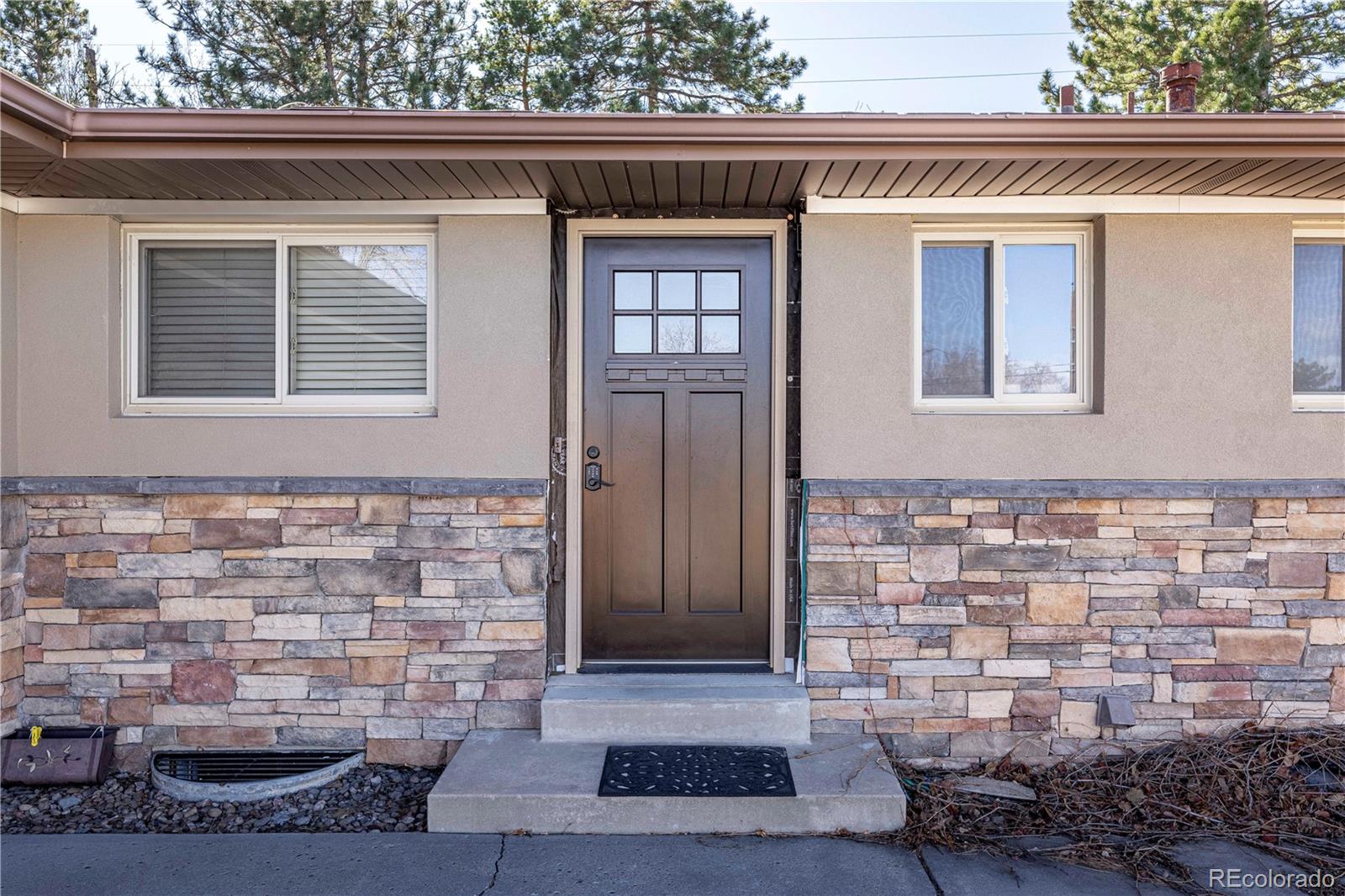 MLS Image #3 for 1916 e mineral avenue,centennial, Colorado