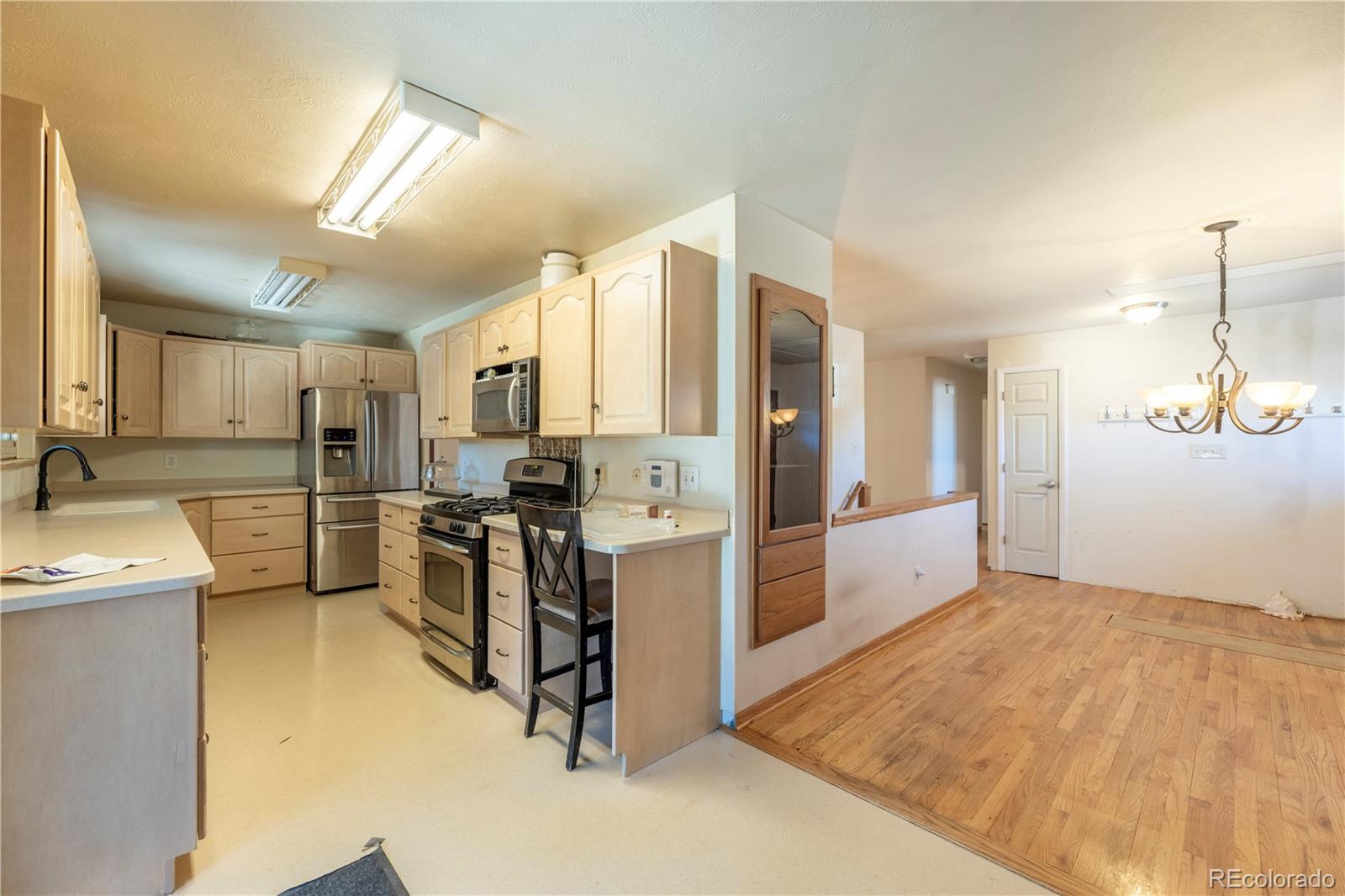 MLS Image #8 for 1916 e mineral avenue,centennial, Colorado