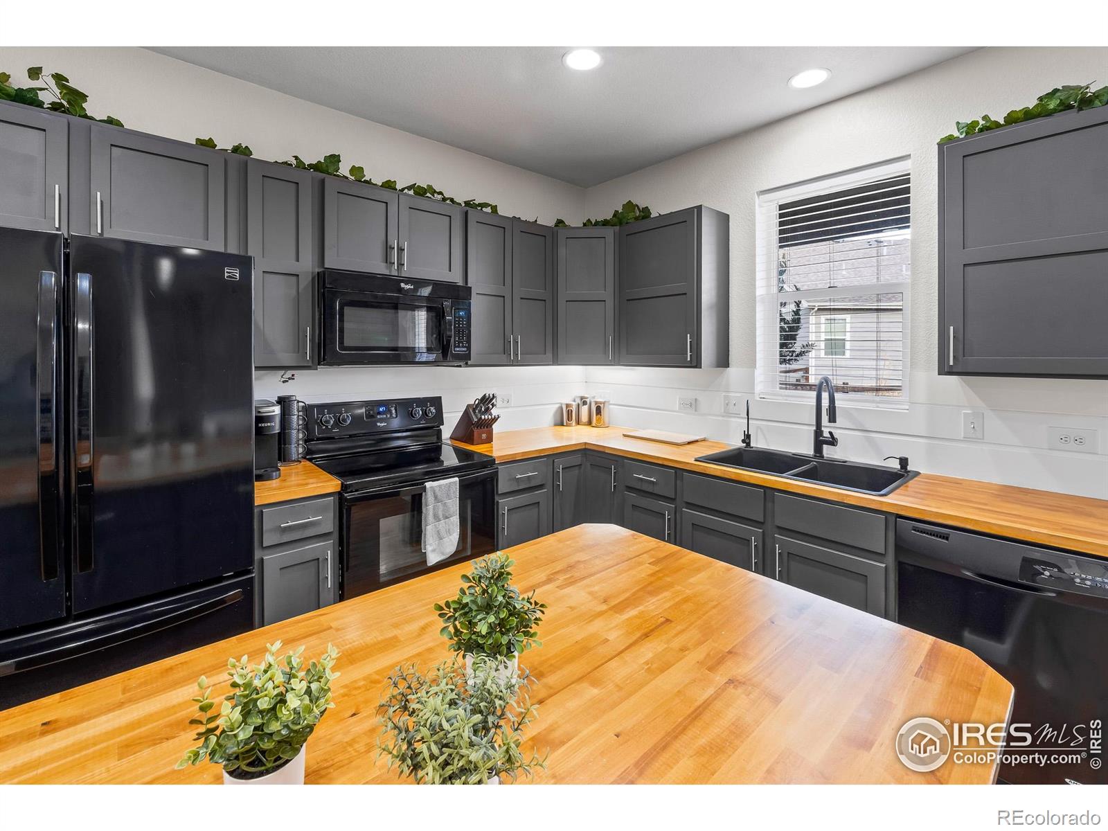 MLS Image #13 for 2014  winamac drive,fort collins, Colorado