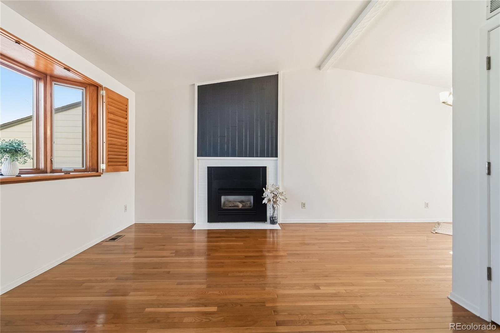 MLS Image #8 for 5017 s quintero circle,aurora, Colorado