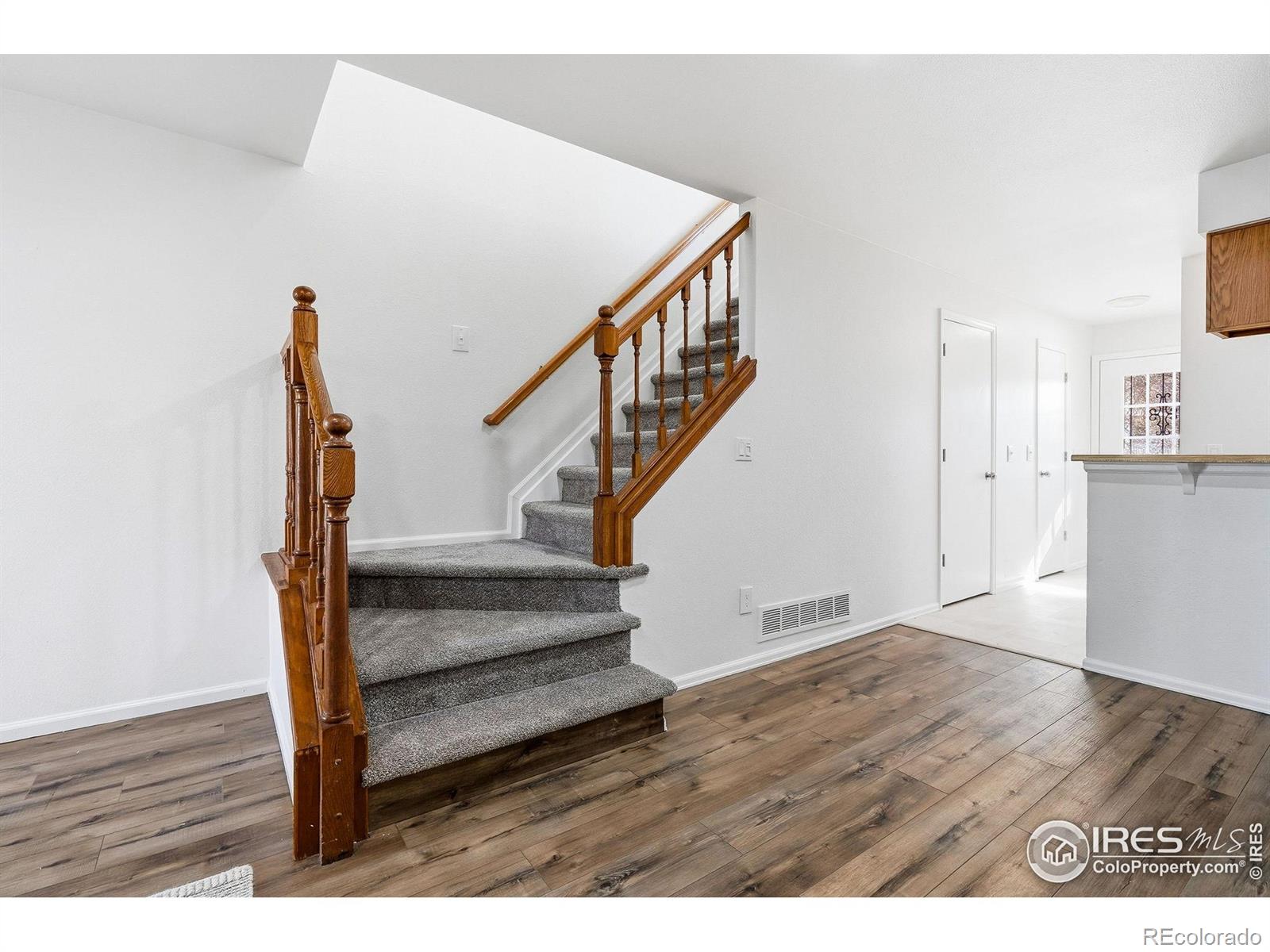 MLS Image #13 for 321  pheasant run,louisville, Colorado