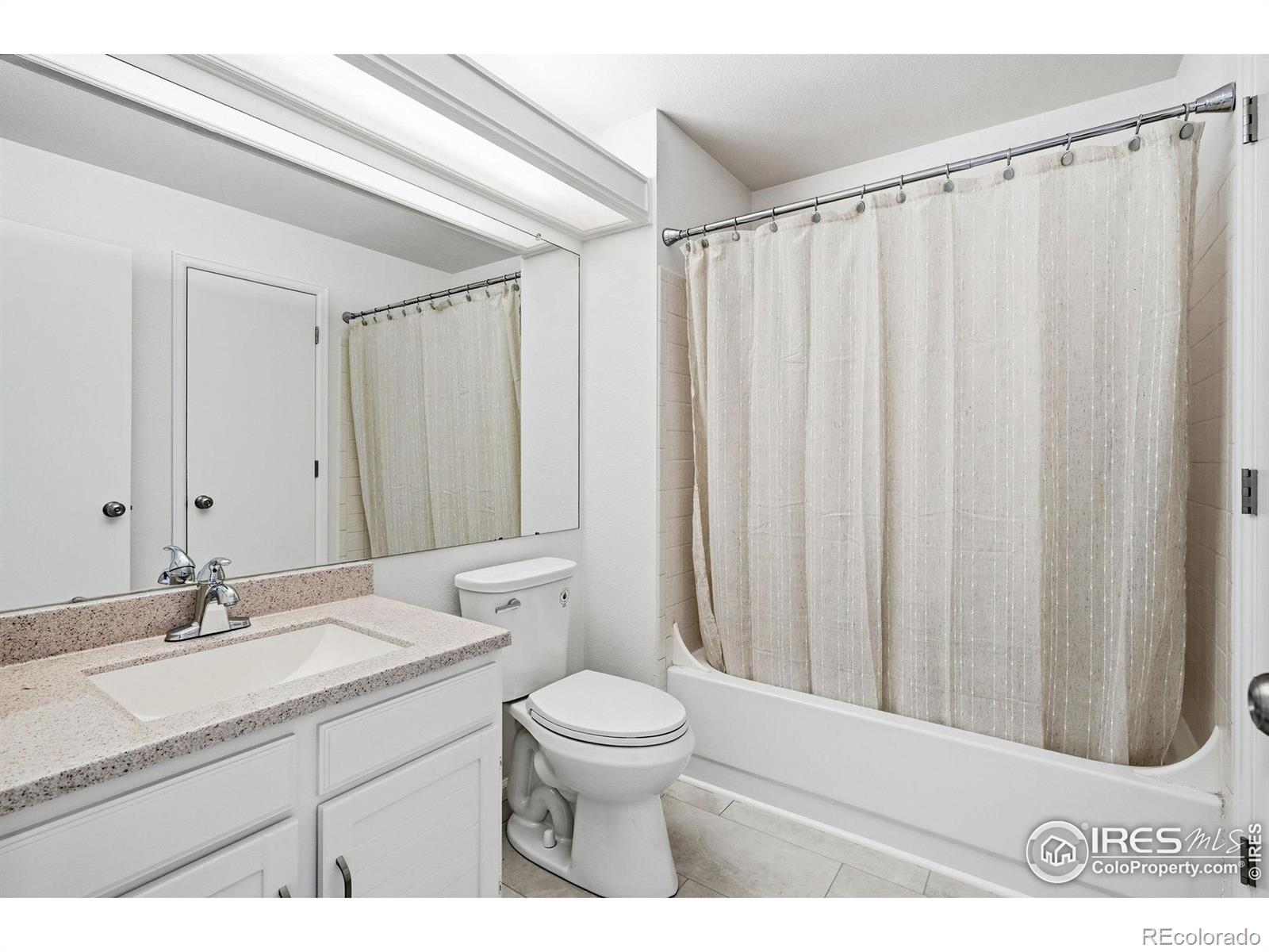 MLS Image #19 for 321  pheasant run,louisville, Colorado