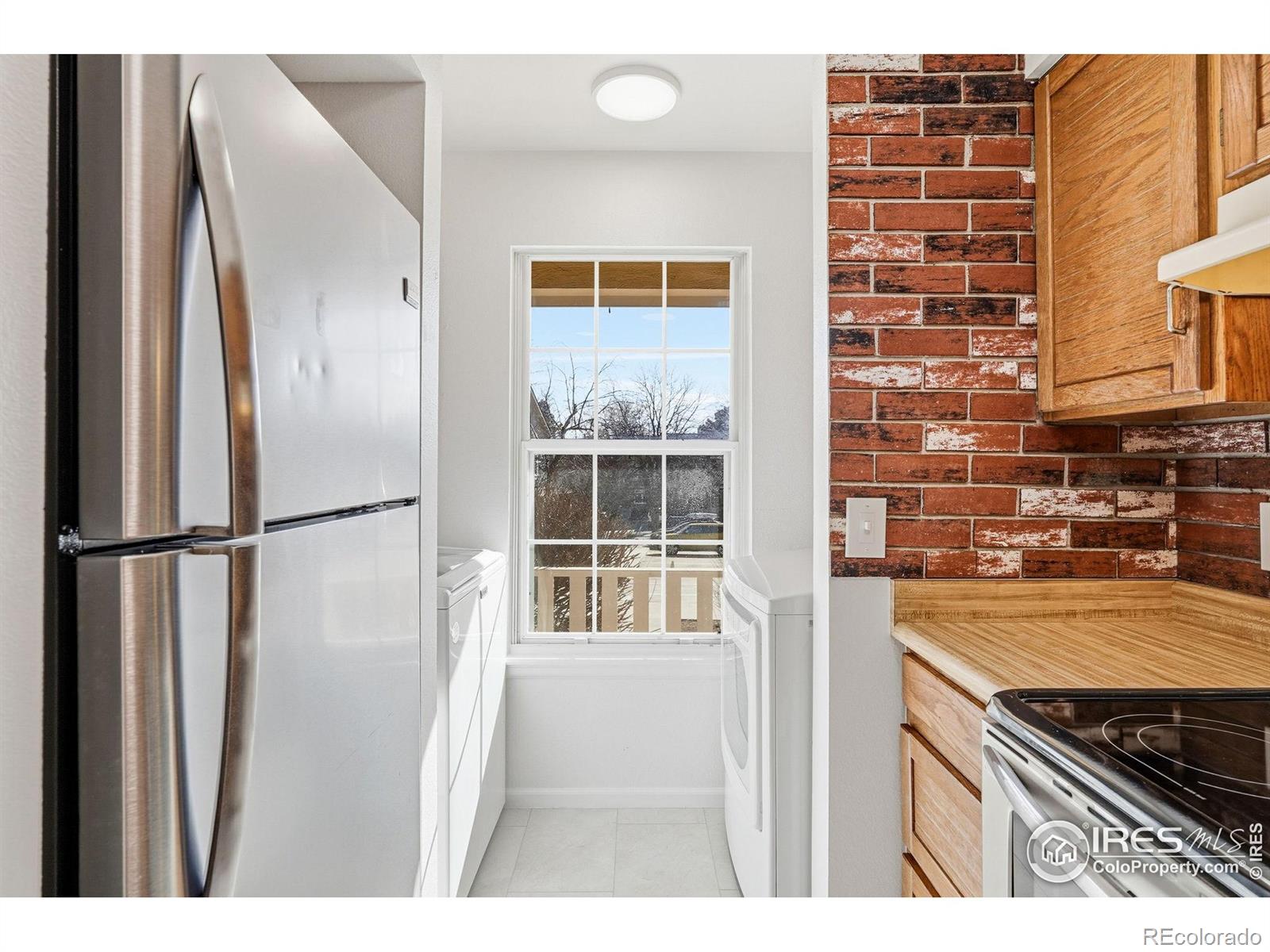 MLS Image #8 for 321  pheasant run,louisville, Colorado