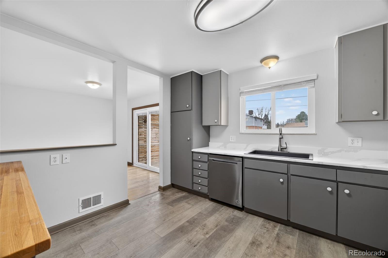 MLS Image #16 for 9931  clark drive,northglenn, Colorado