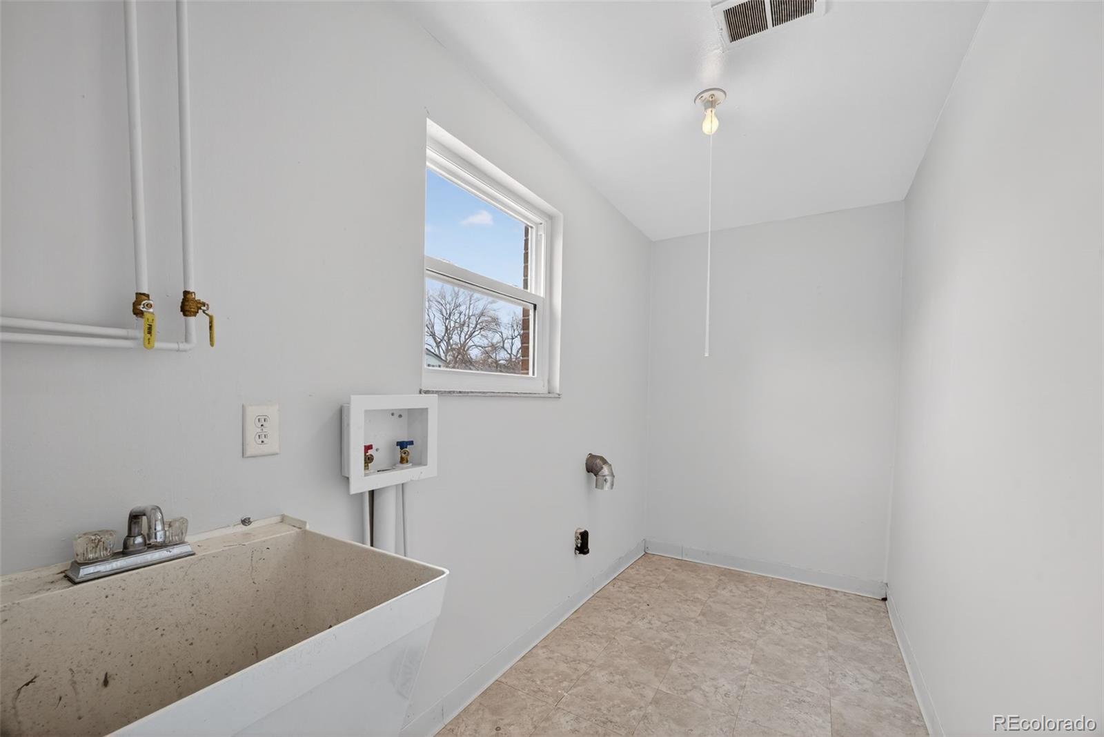 MLS Image #27 for 9931  clark drive,northglenn, Colorado