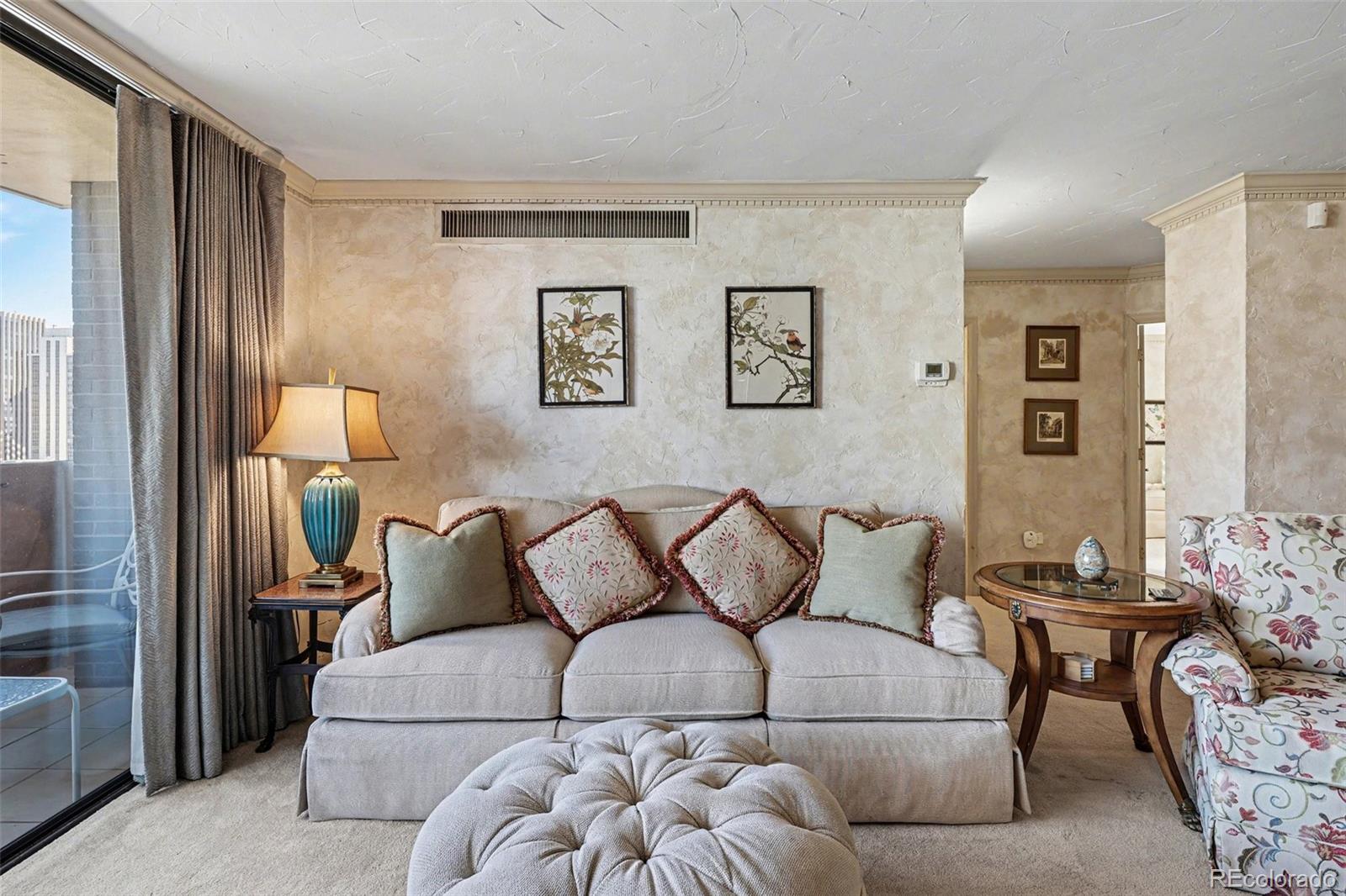 MLS Image #13 for 1020  15th street,denver, Colorado