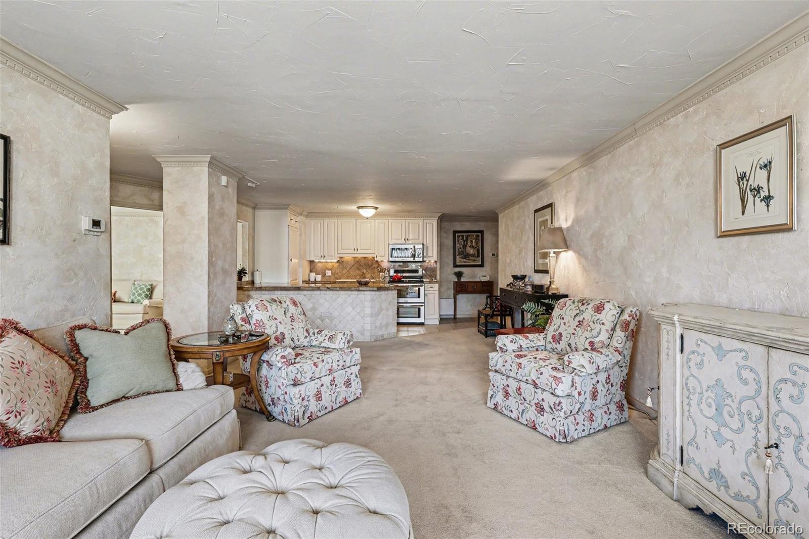 MLS Image #14 for 1020  15th street,denver, Colorado