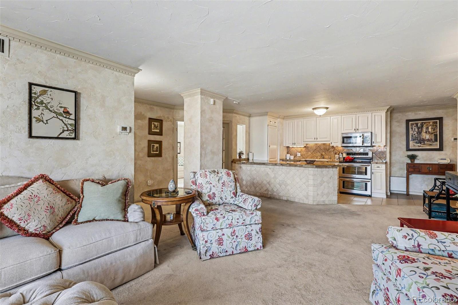 MLS Image #3 for 1020  15th street,denver, Colorado