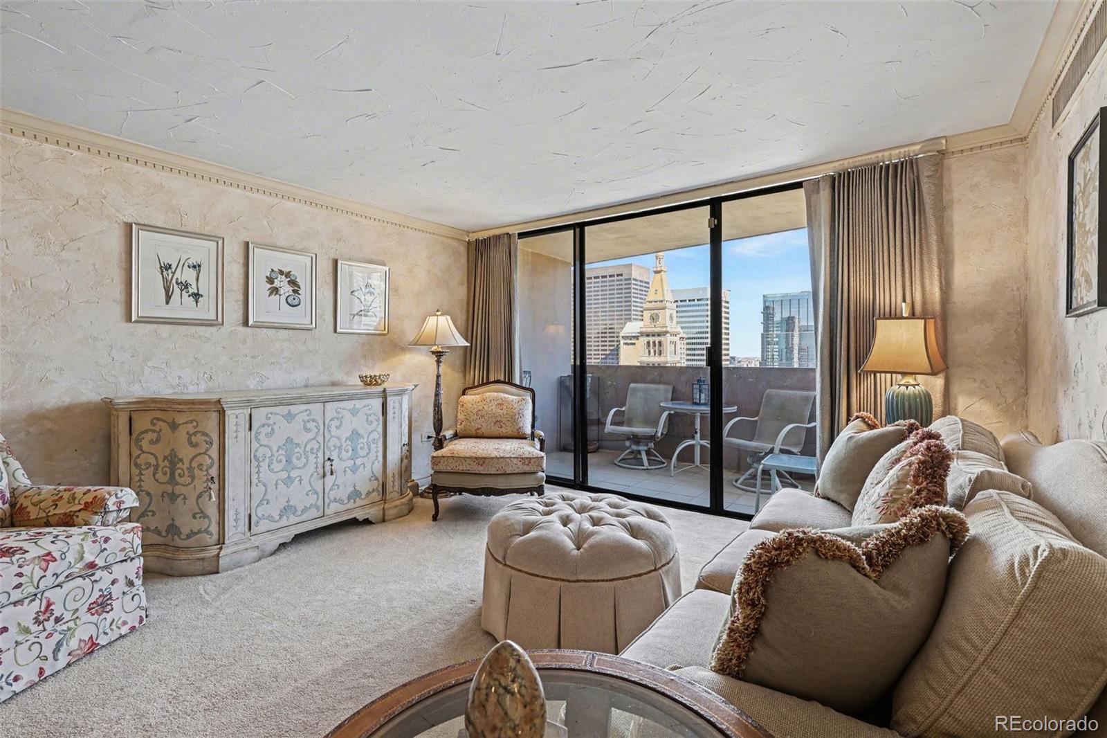 MLS Image #4 for 1020  15th street,denver, Colorado