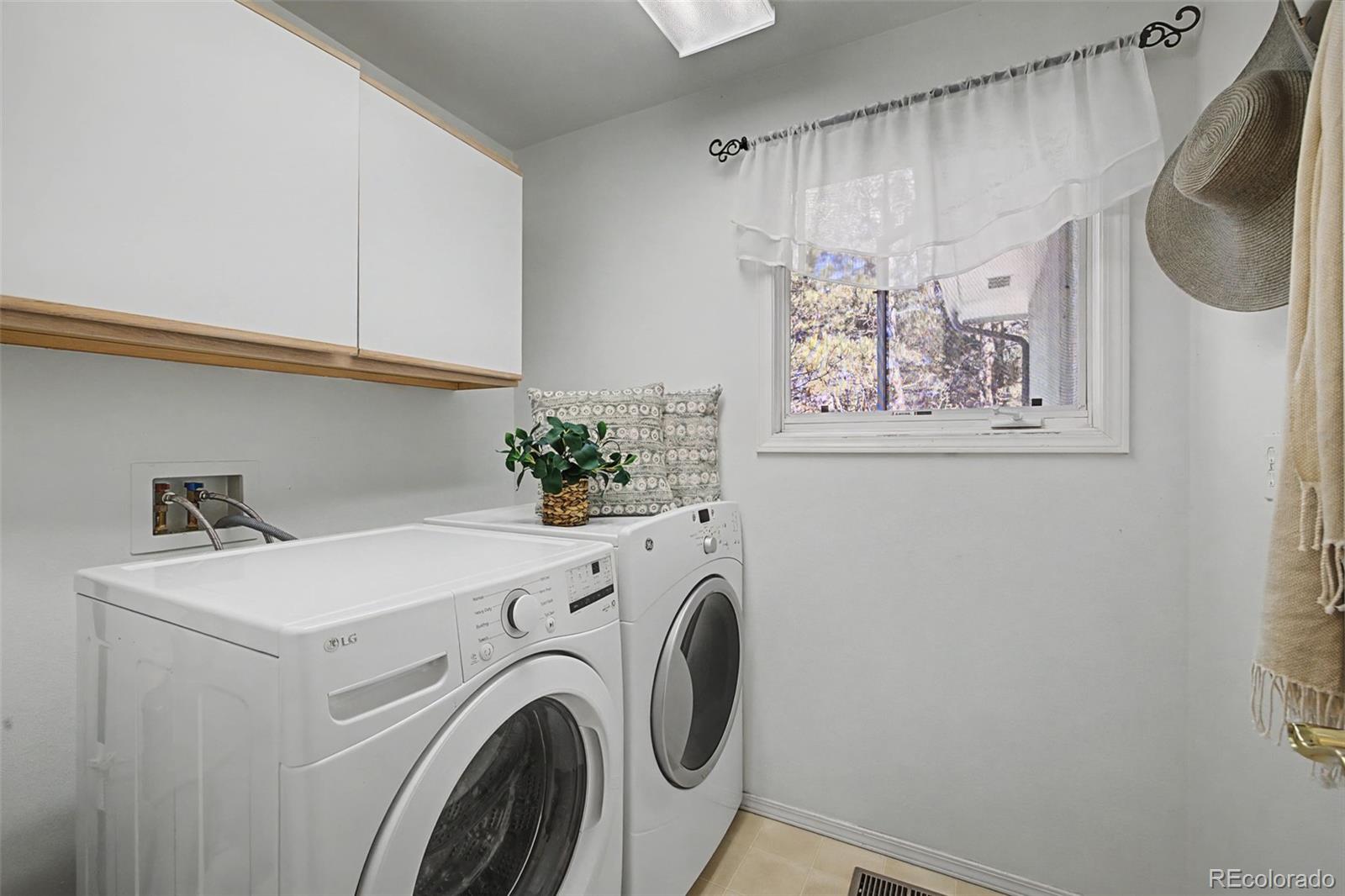 MLS Image #26 for 1380  old antlers way,monument, Colorado