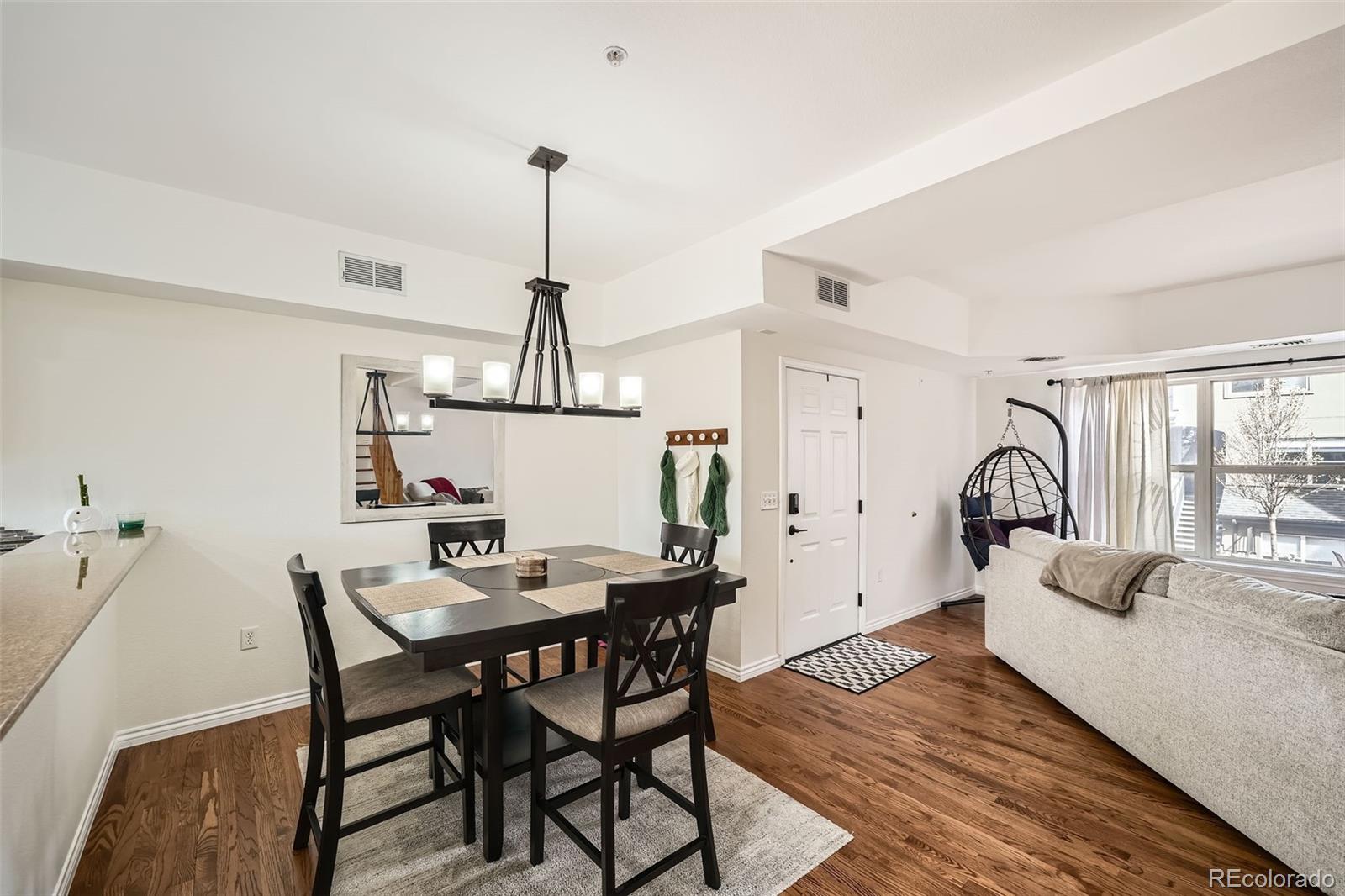 MLS Image #3 for 2901  wyandot street 8,denver, Colorado