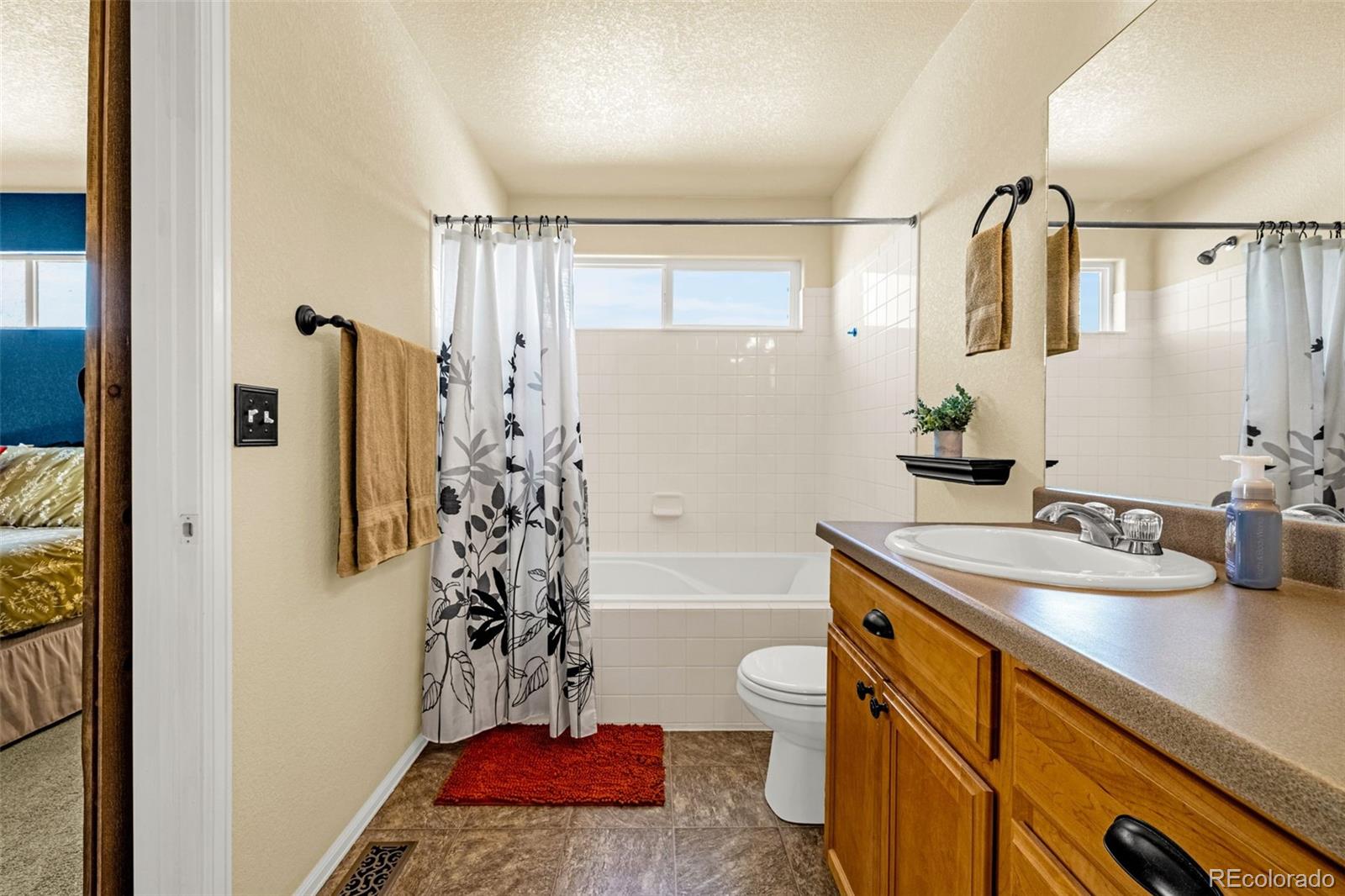 MLS Image #15 for 6853  red cardinal loop,colorado springs, Colorado